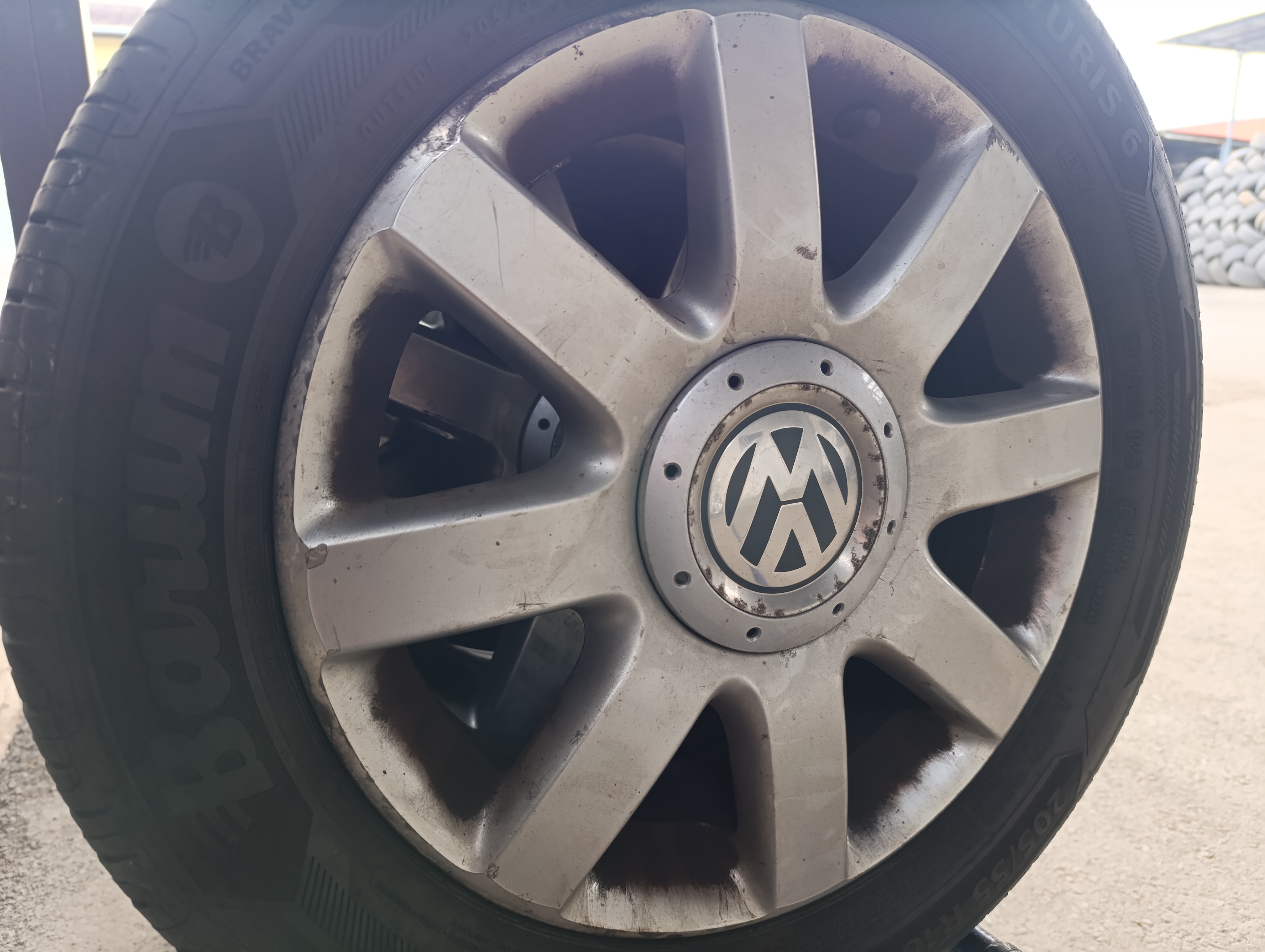 5x112 Volkswagen Golf 6Jx16 ET50 č.1K0601025Q alu disky