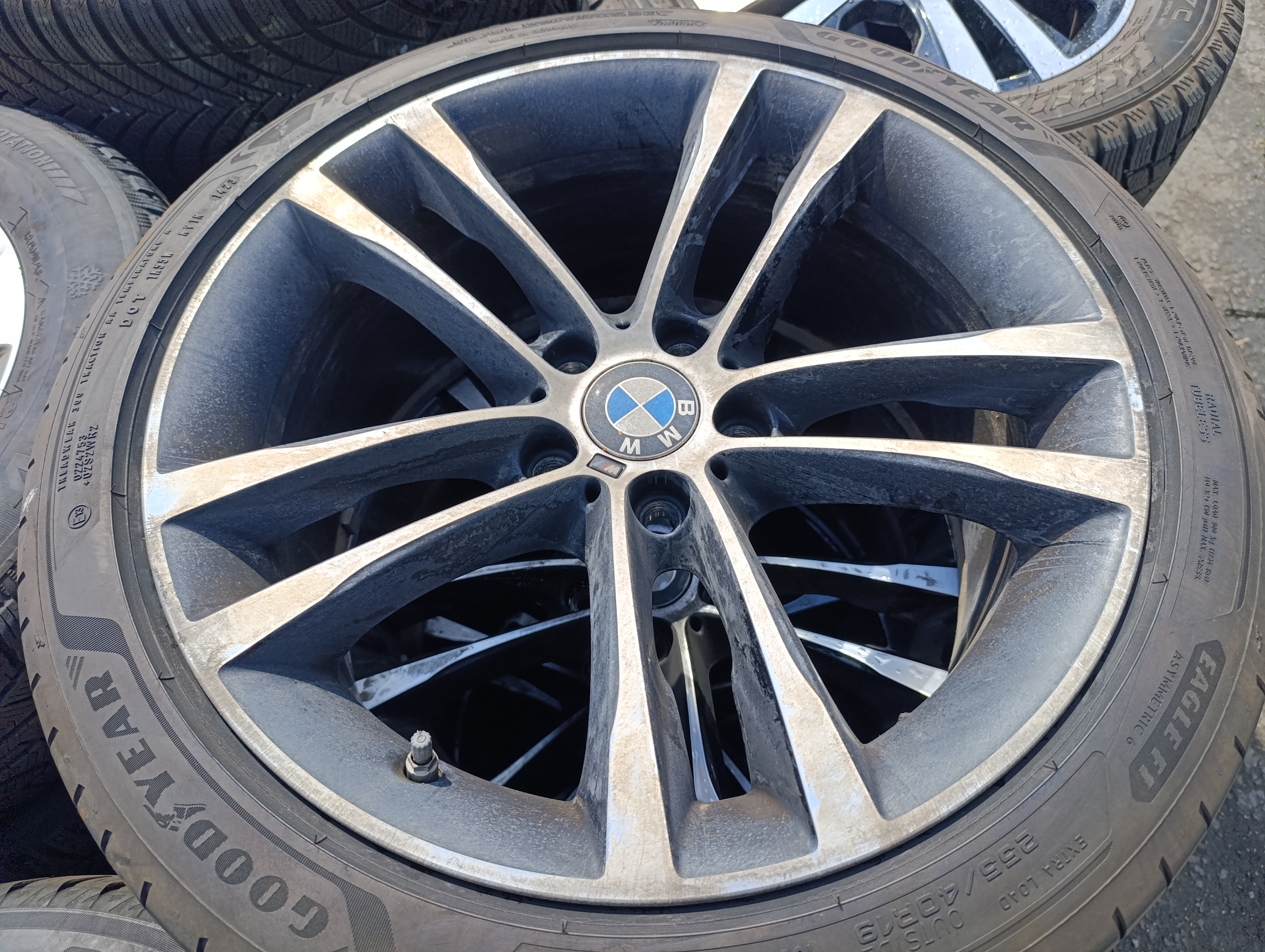 5x120 BMW F34 Mpaket 8Jx19 ET30 a 9Jx19 ET42 alu disky