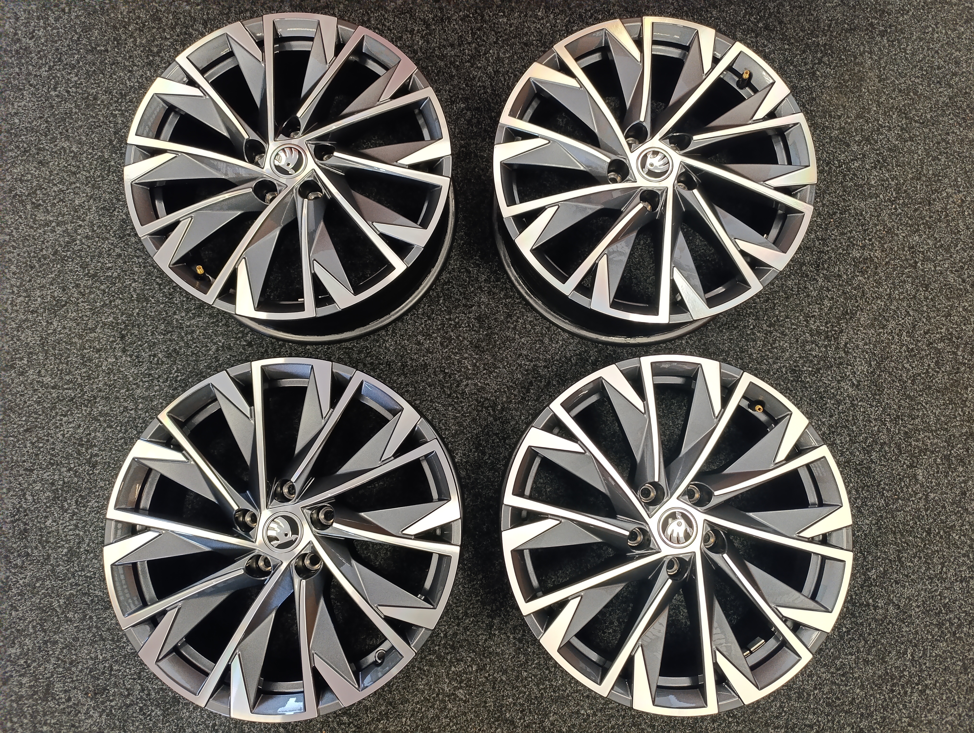 5x112 Škoda Karoq 7Jx18" ET45 alu disky