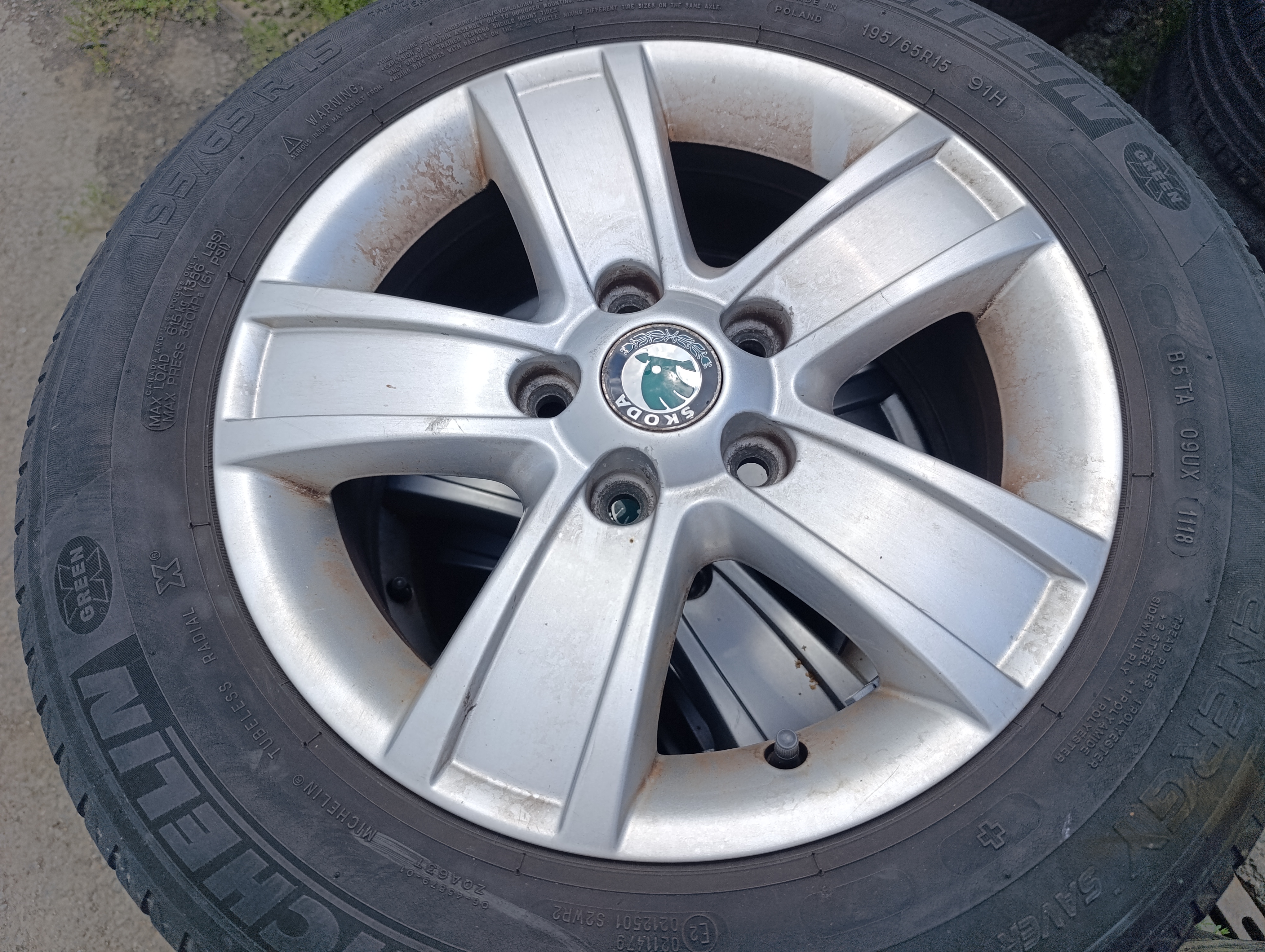 5x112 Škoda Octavia 2 6,5Jx15 ET50 č 1Z0601025S alu disky