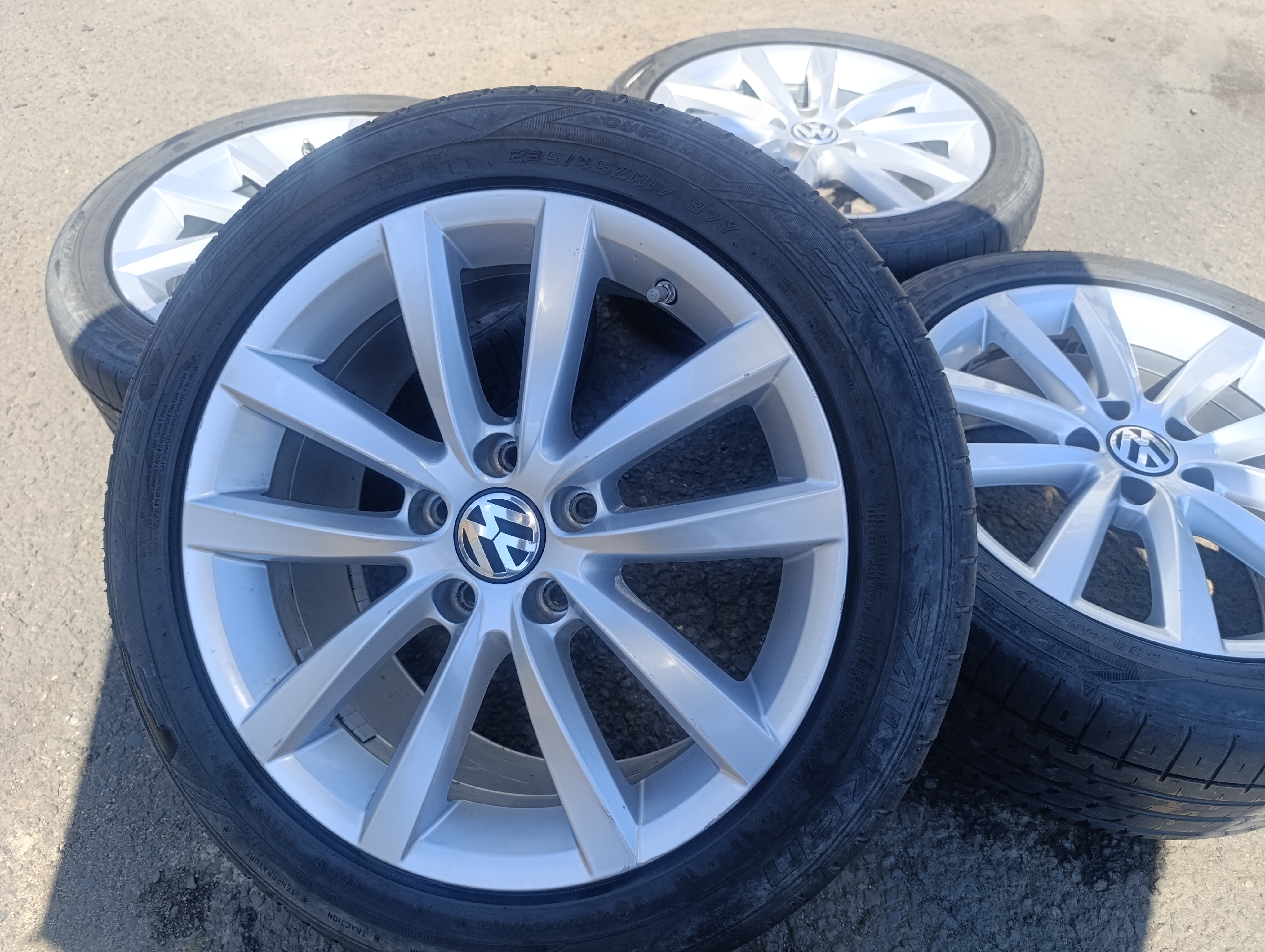 5x112 VW Passat 7,5Jx17 ET47 alu disky