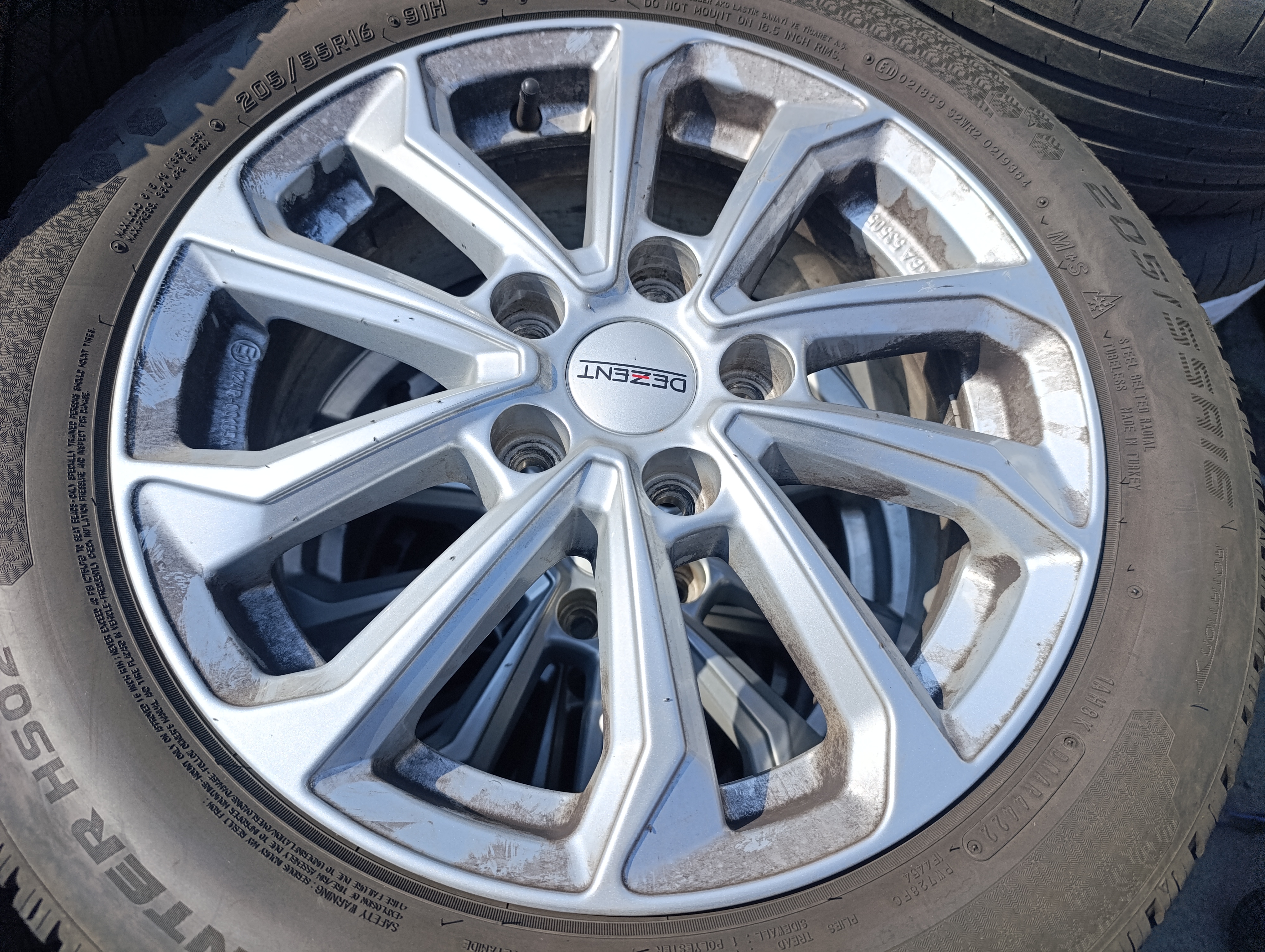 5x114,3 Dezent 6,5Jx16 ET50 alu disky