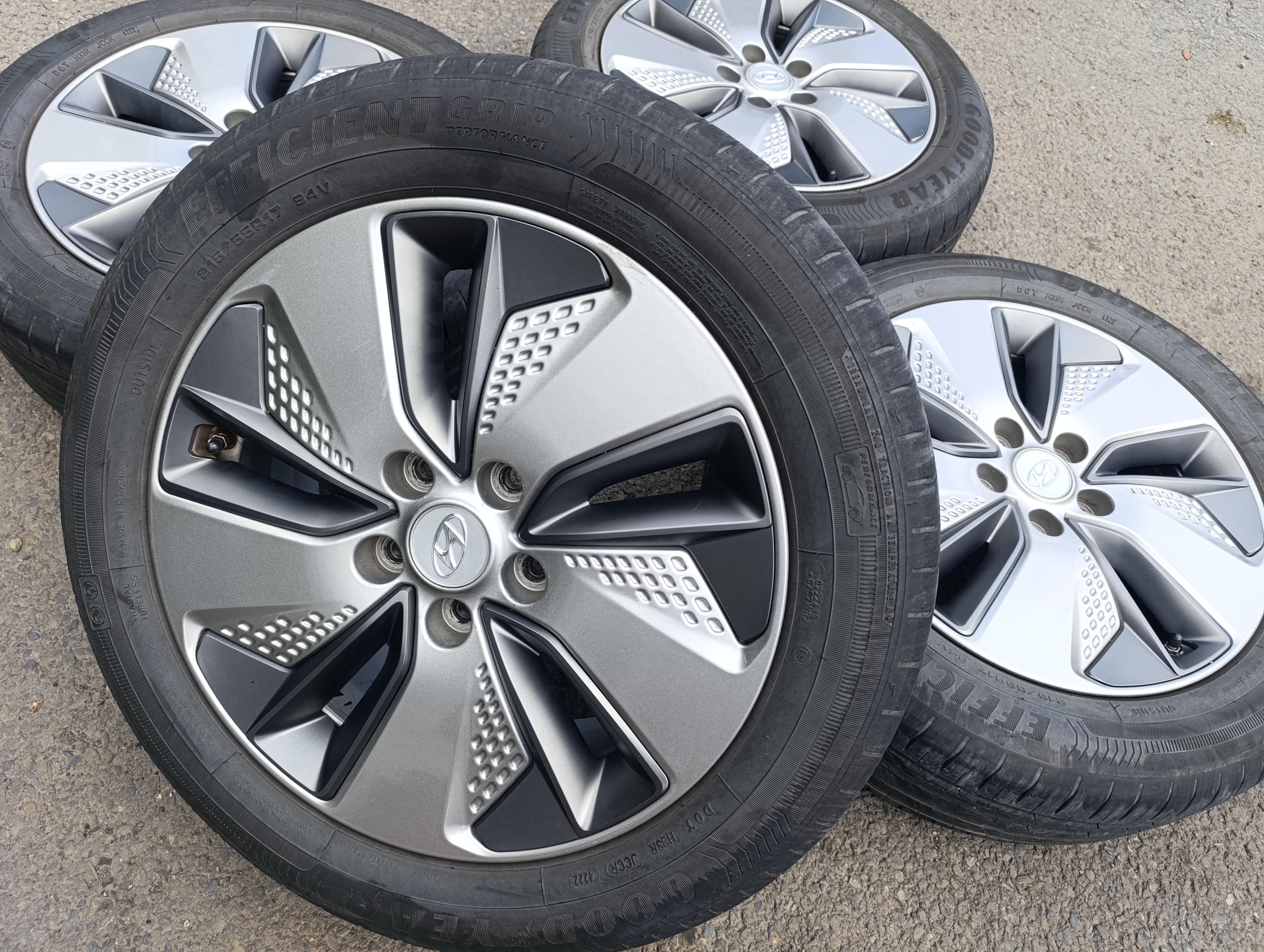 5x114,3 Hyundai Kona 7Jx17 ET50 alu disky