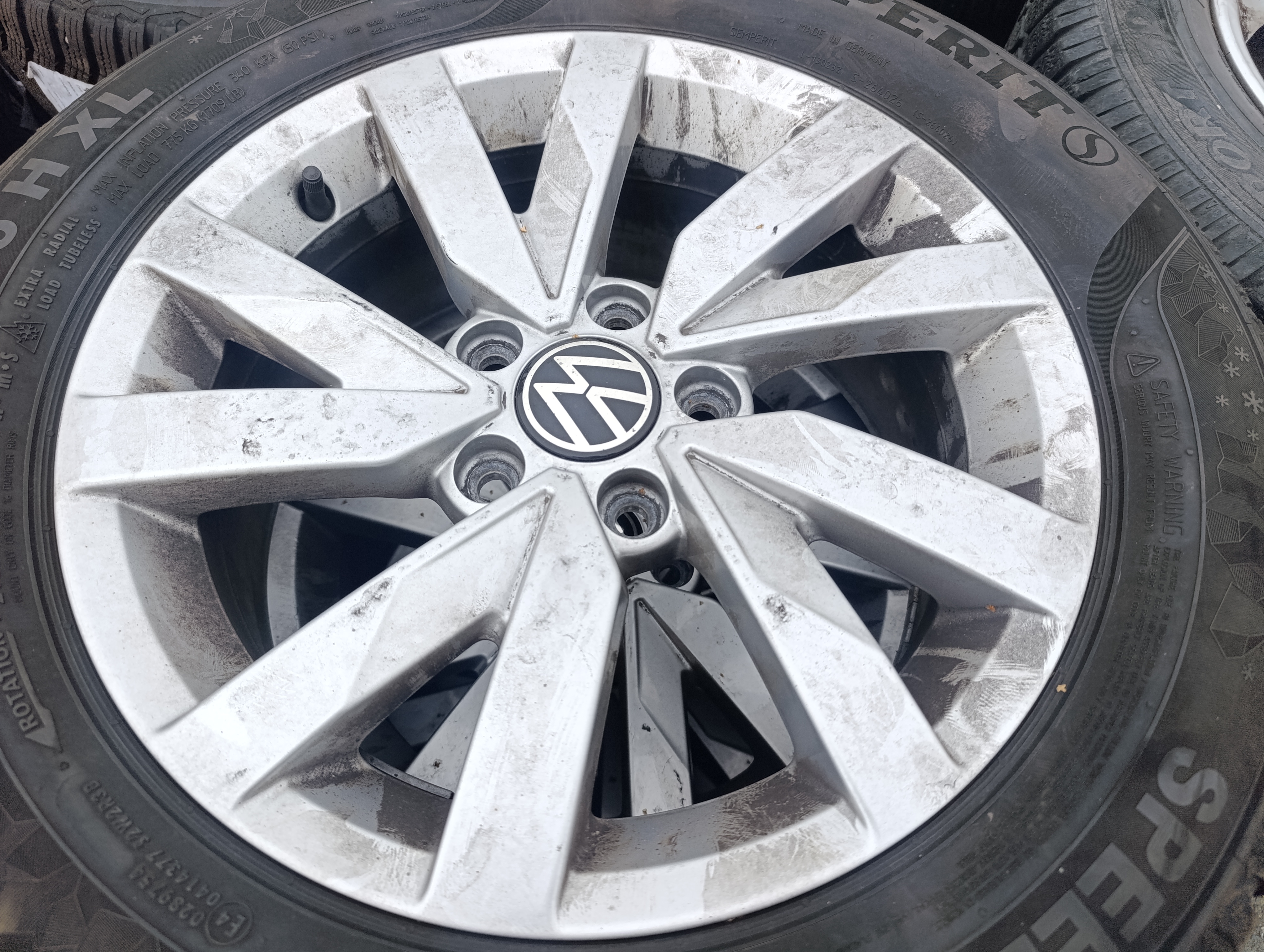 5x112 VW Passat 6,5Jx16 ET41 3G0601025BJ alu disky