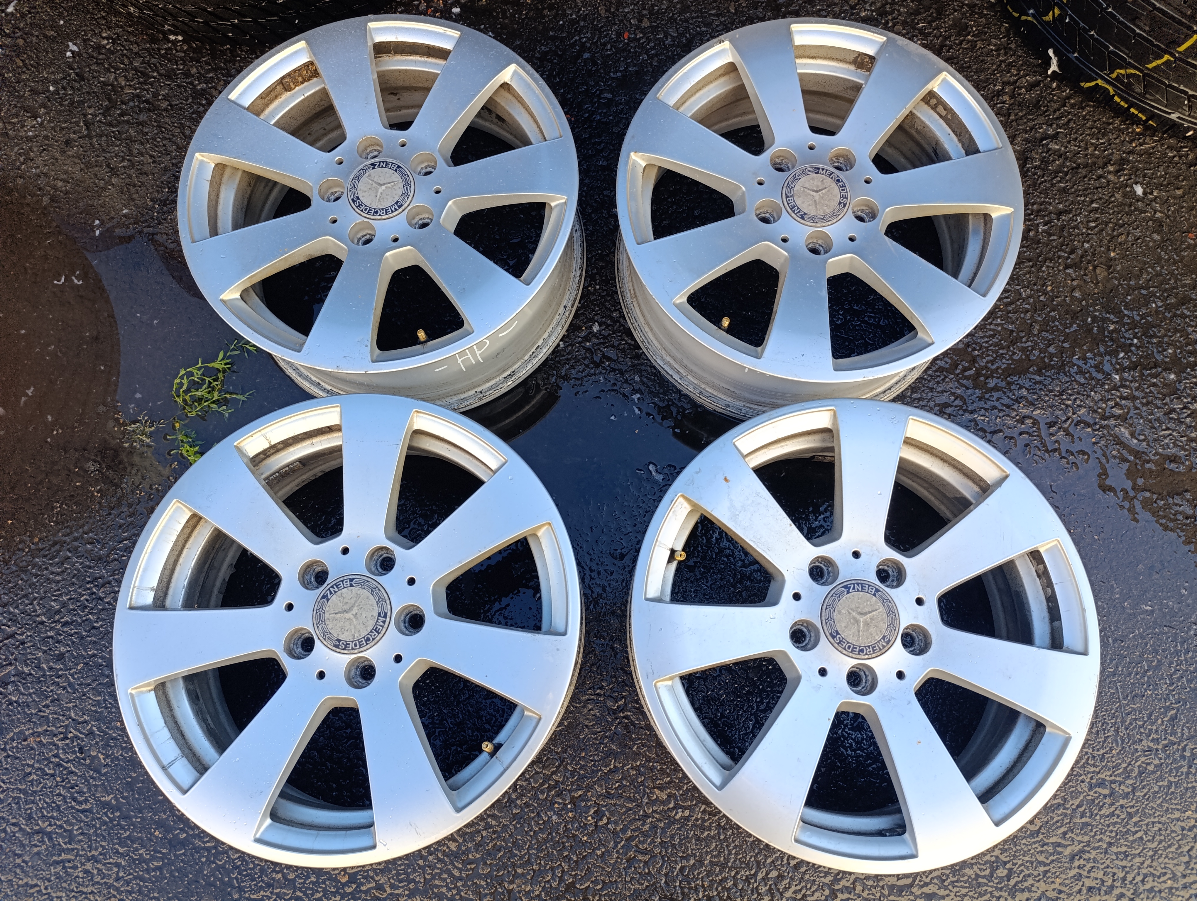 5x112 Mercedes 6Jx16 ET39 č.A2044011002 alu disky