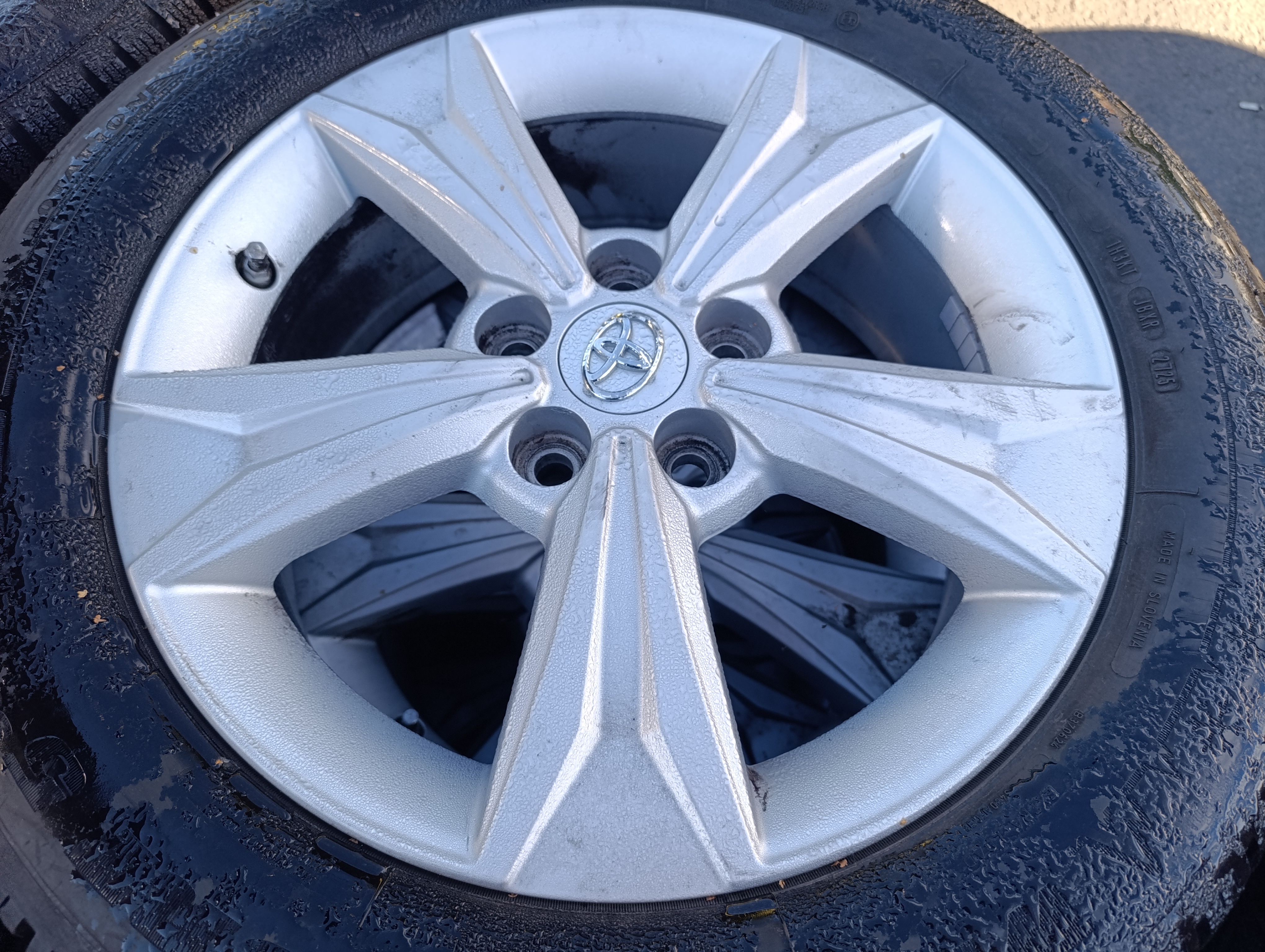 5x114,3 Toyota C-HR 6,5Jx17 ET45 PW457-10001 alu disky