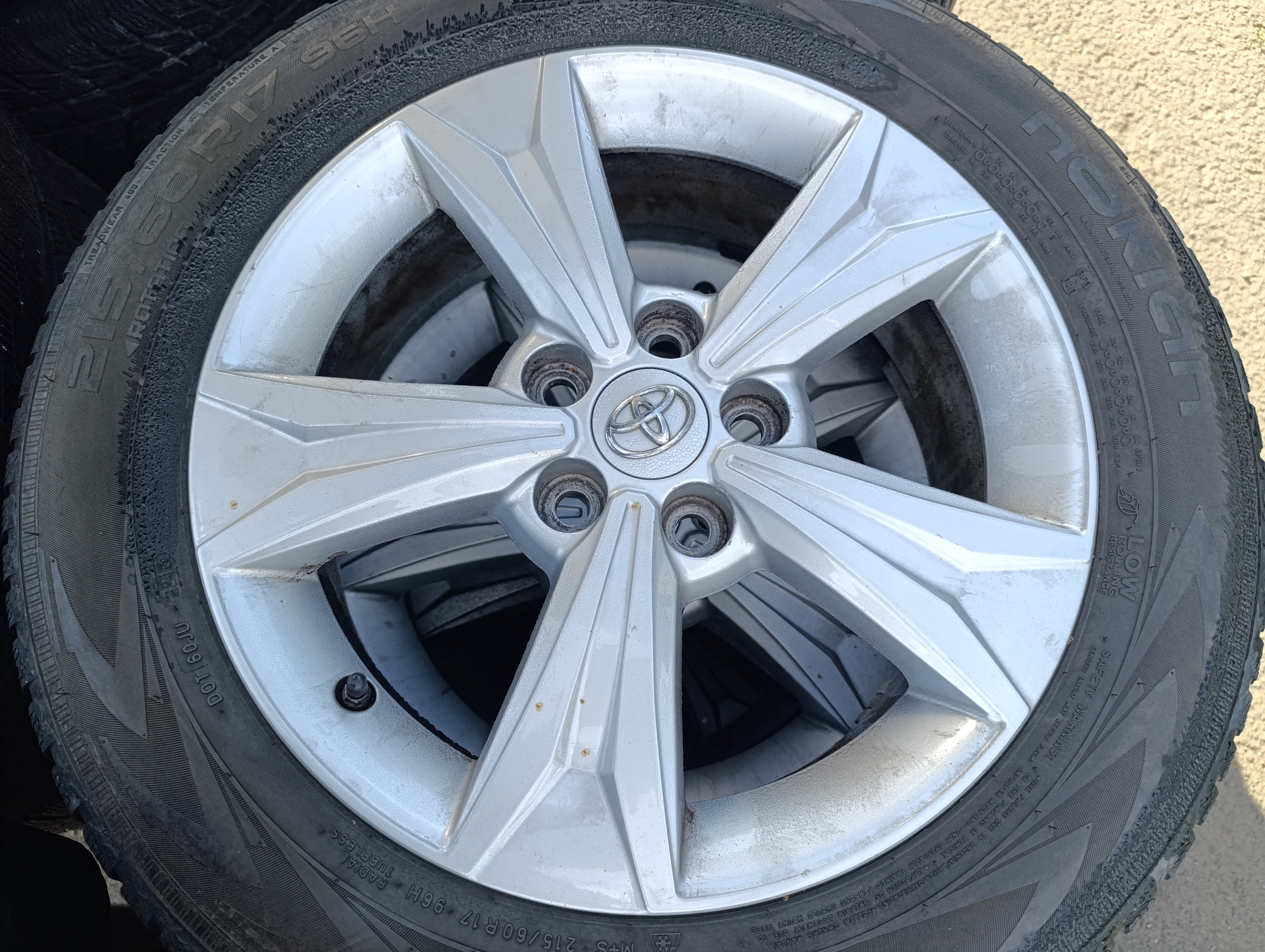 5x114,3 Toyota C-HR 6,5Jx17 ET45 PW457-10001 alu disky
