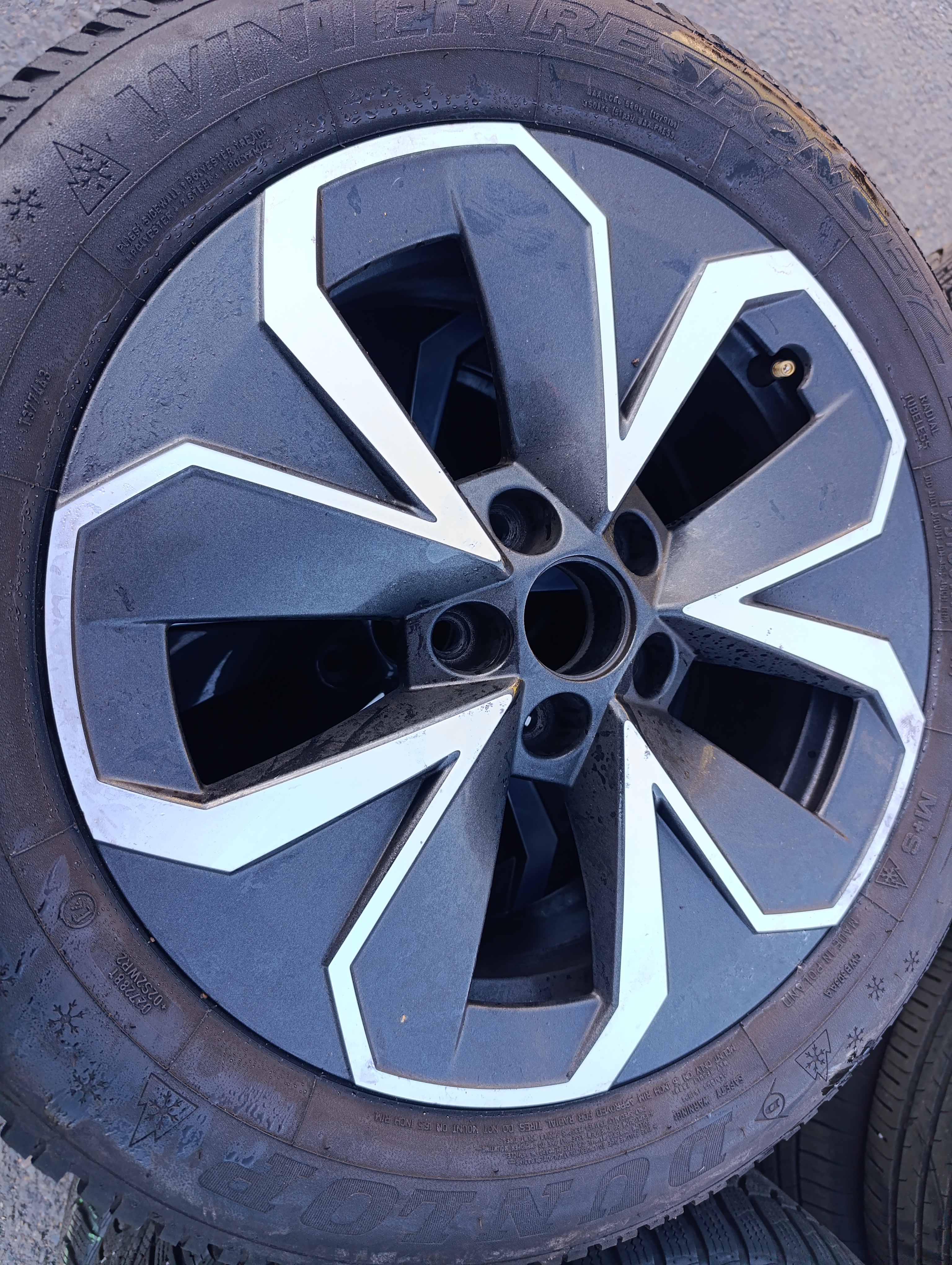 5x100 Škoda Kamiq 6Jx16 ET38 alu disky