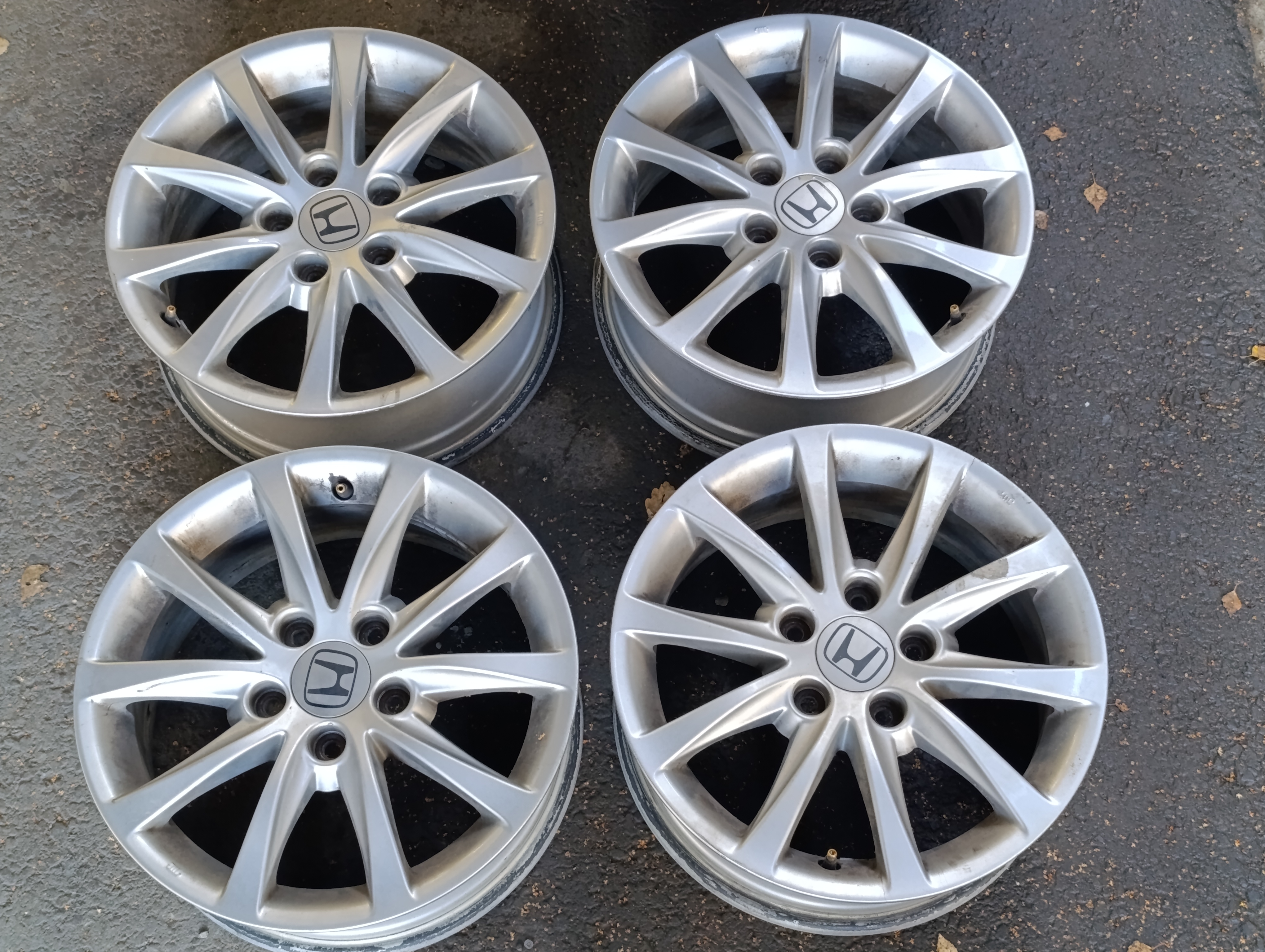 5x114,3 Honda 6,5Jx16 ET45 alu disky