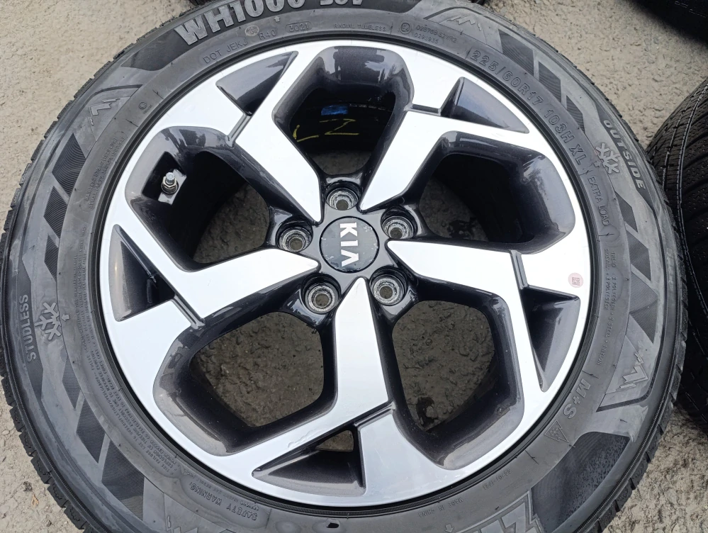 5x114,3 Kia Sportage 7Jx17 ET48,5 alu disky