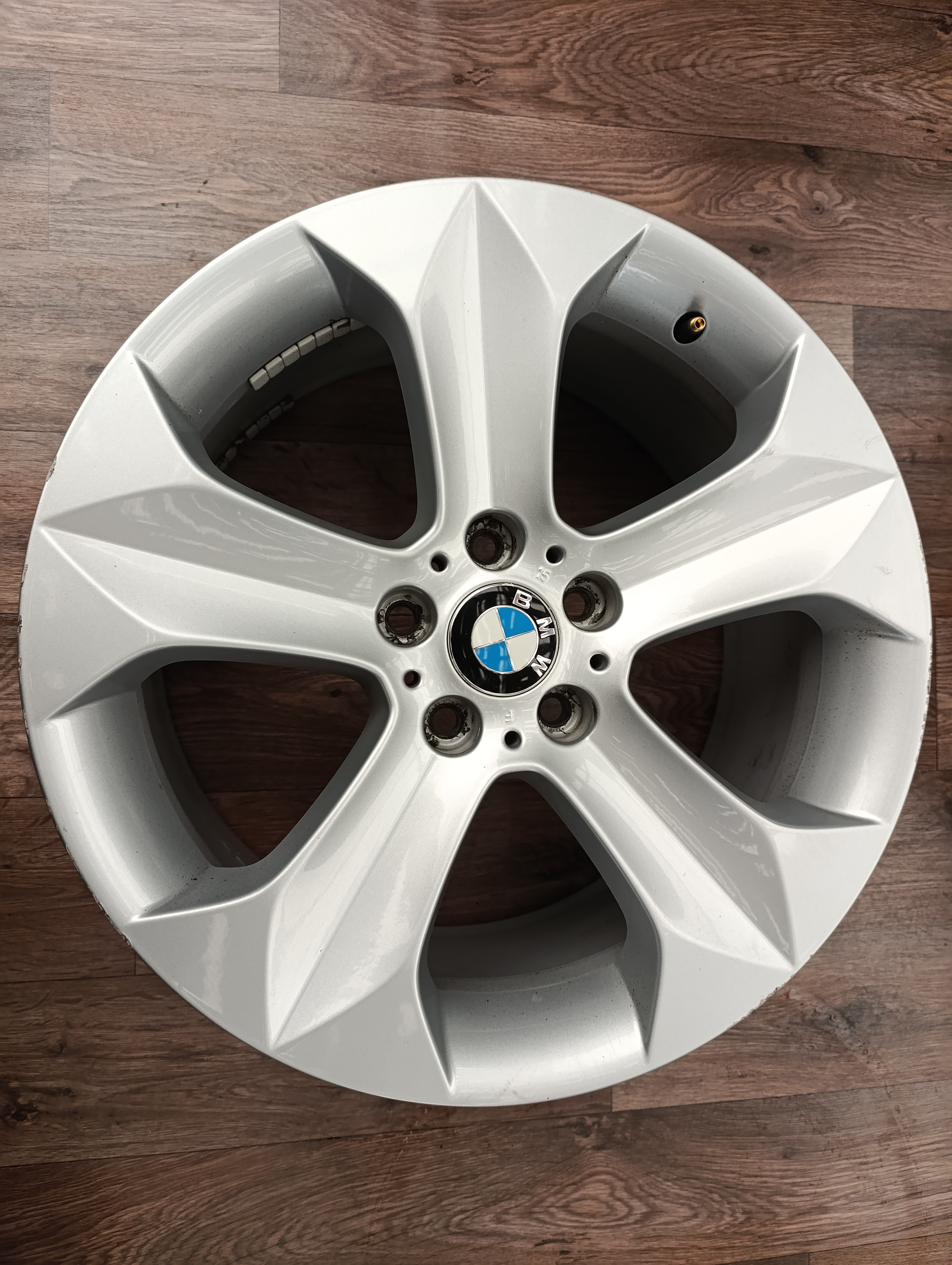 5x120 BMW X6 9Jx19 ET48 a 9Jx19 ET18 alu disky