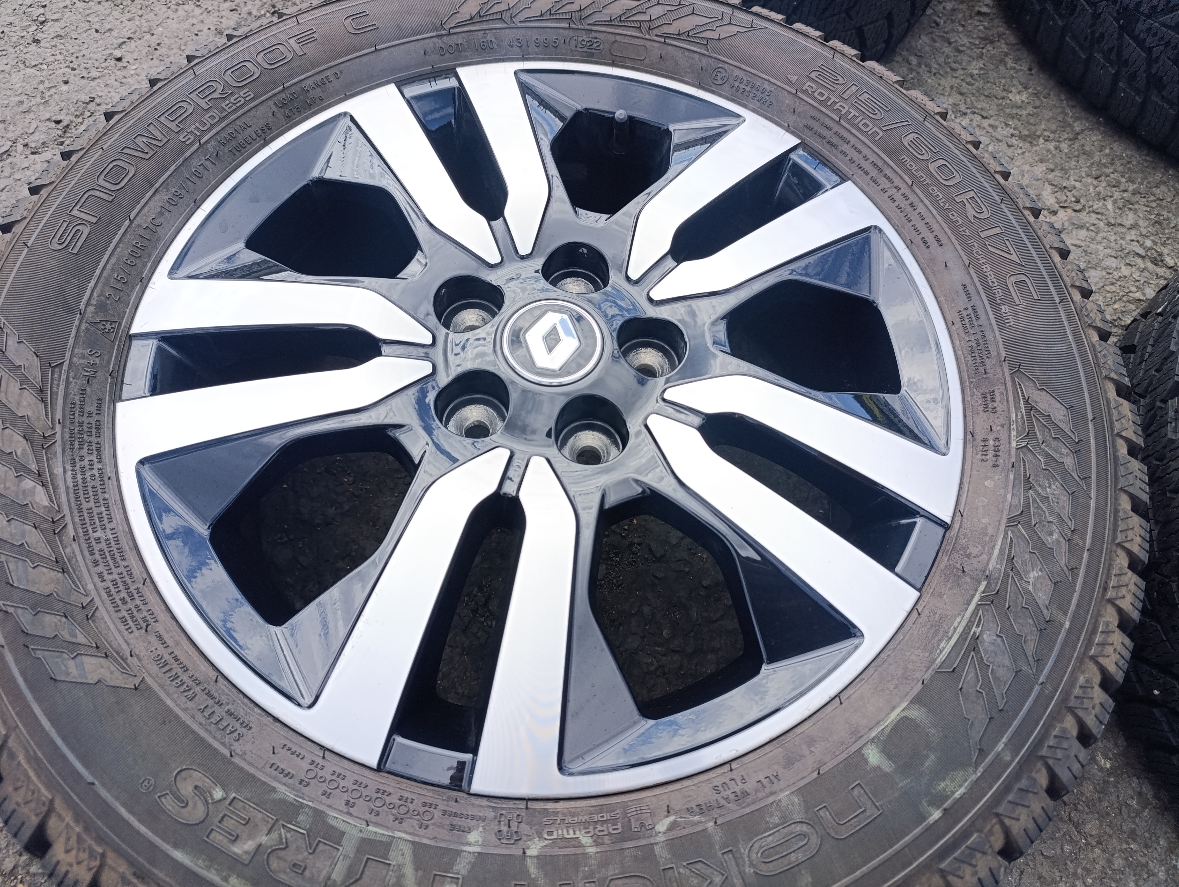 5x114,3 Renault Trafic 6Jx17 ET50 č.403001116R