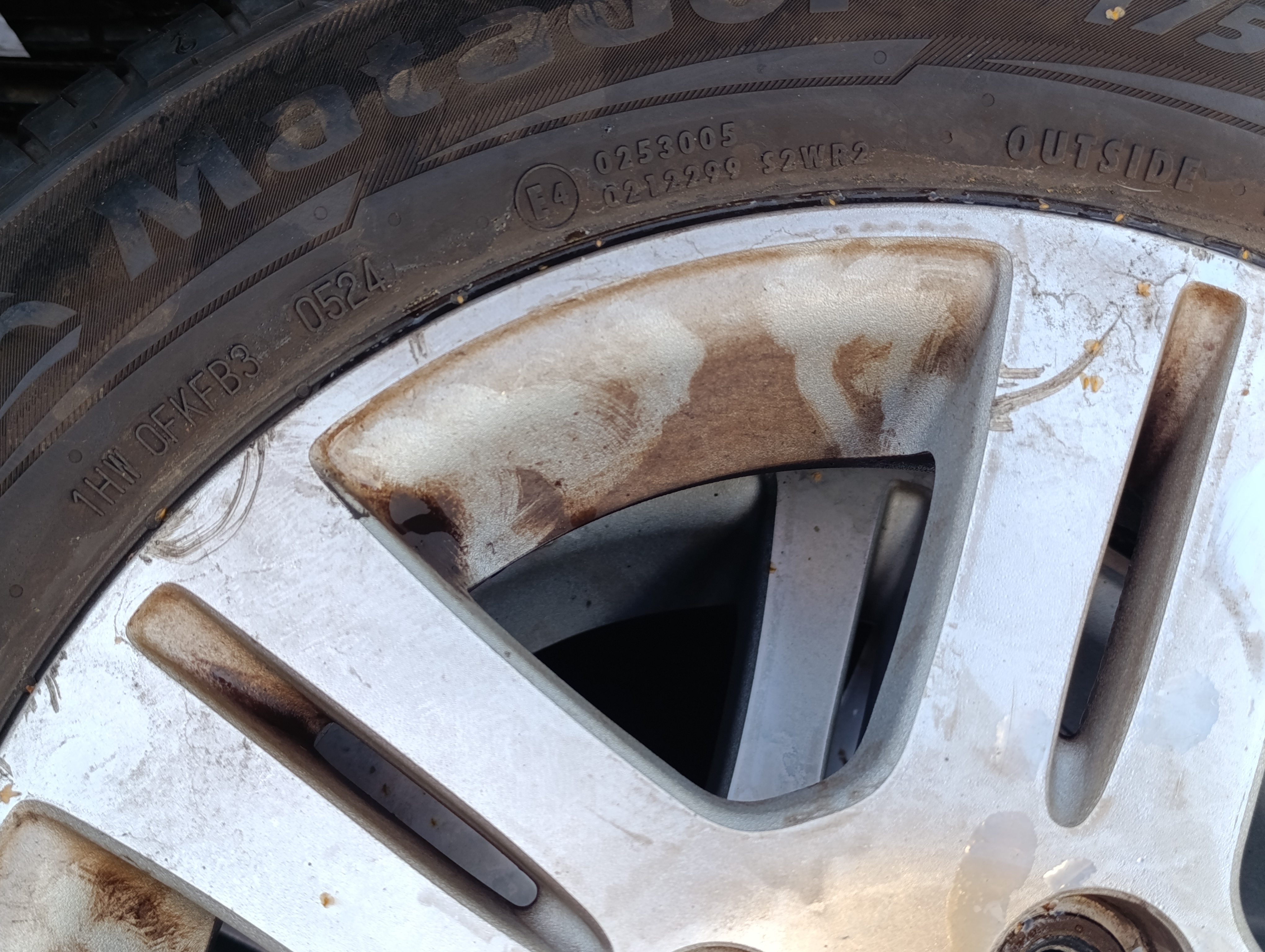 4x100 Subaru Justy 5Jx14 ET40 č. DMI-450 alu disky