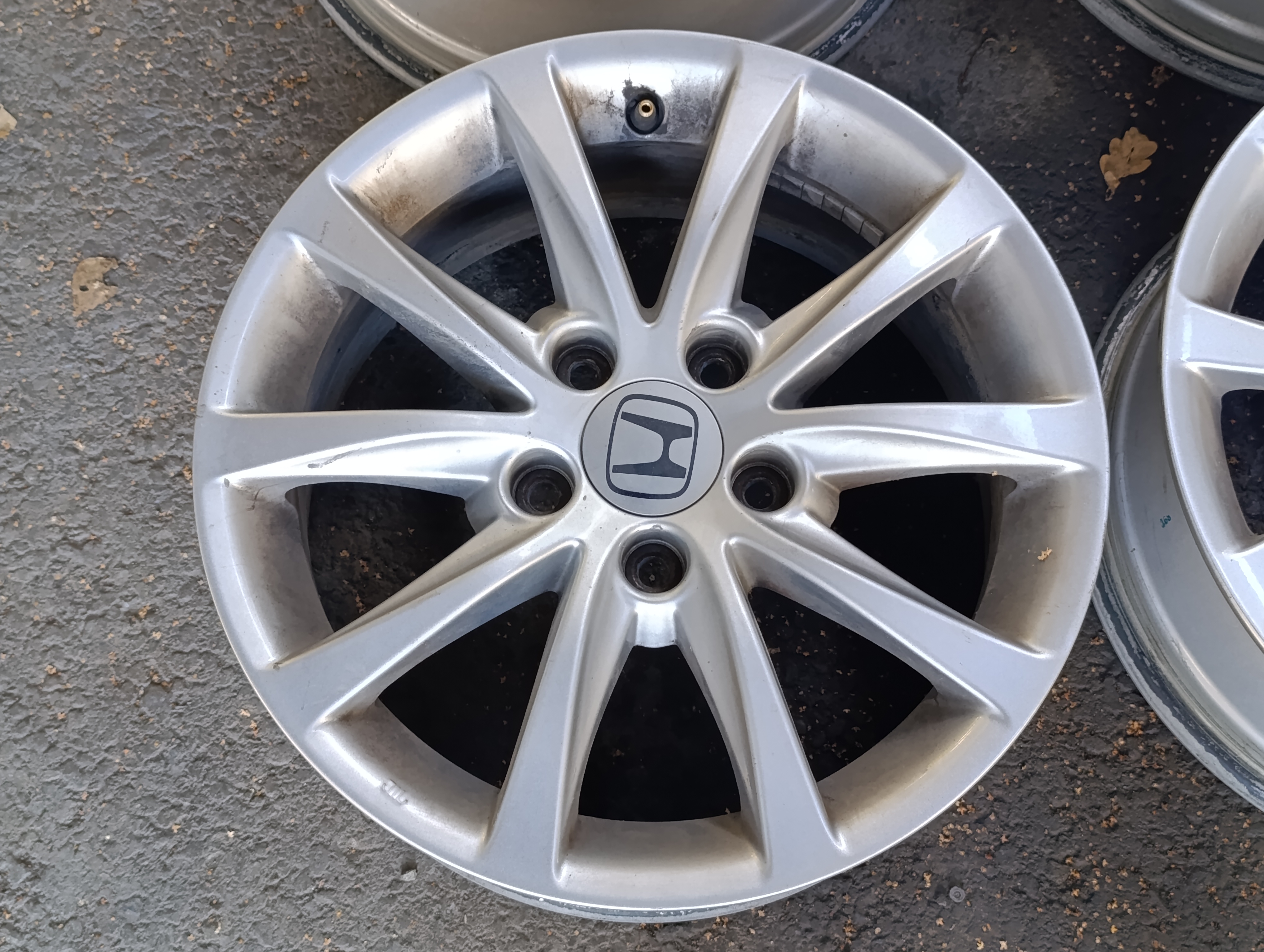 5x114,3 Honda 6,5Jx16 ET45 alu disky