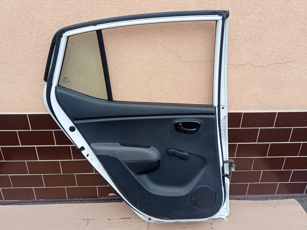Hyundai i10 levé zadní dveře