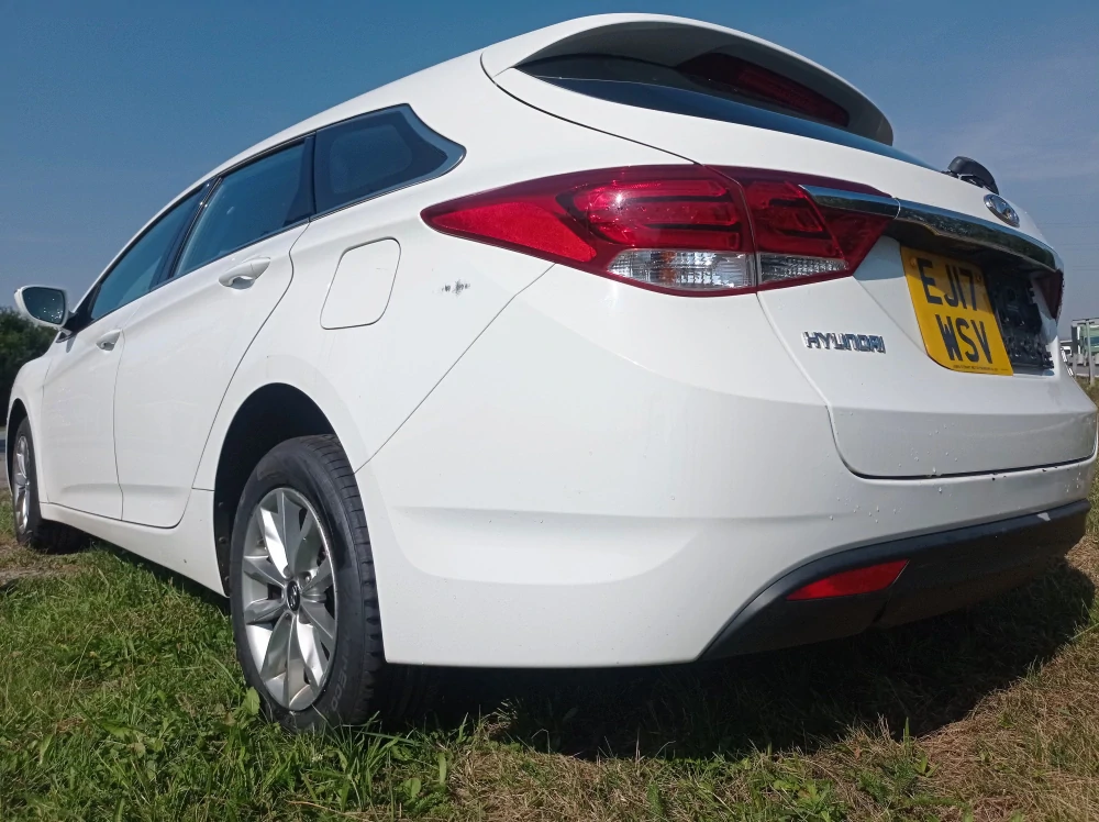 Hyundai i40 1.7 CRDi kombi rok 2017 Náhradní díly