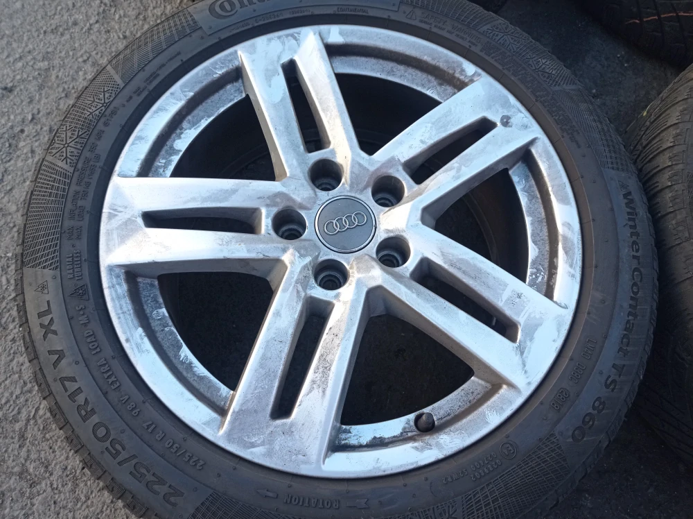 5x112 Audi A4 7Jx17 ET42 číslo 8W0601025P alu disky