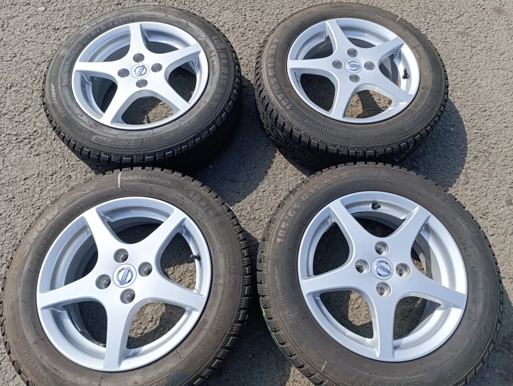 4x100 Nissan 6Jx15 ET40 číslo dílu KE409-5F000 alu disky