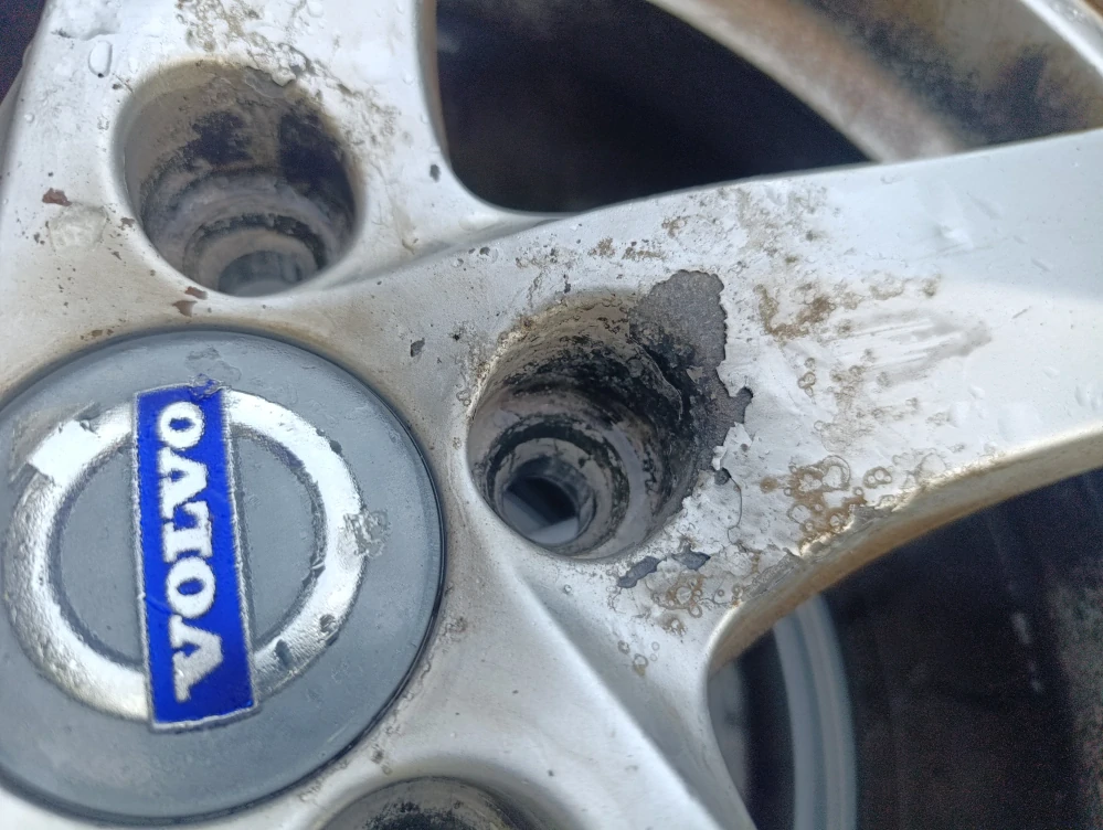 5x108 Volvo V60 7Jx16 ET50 alu disky