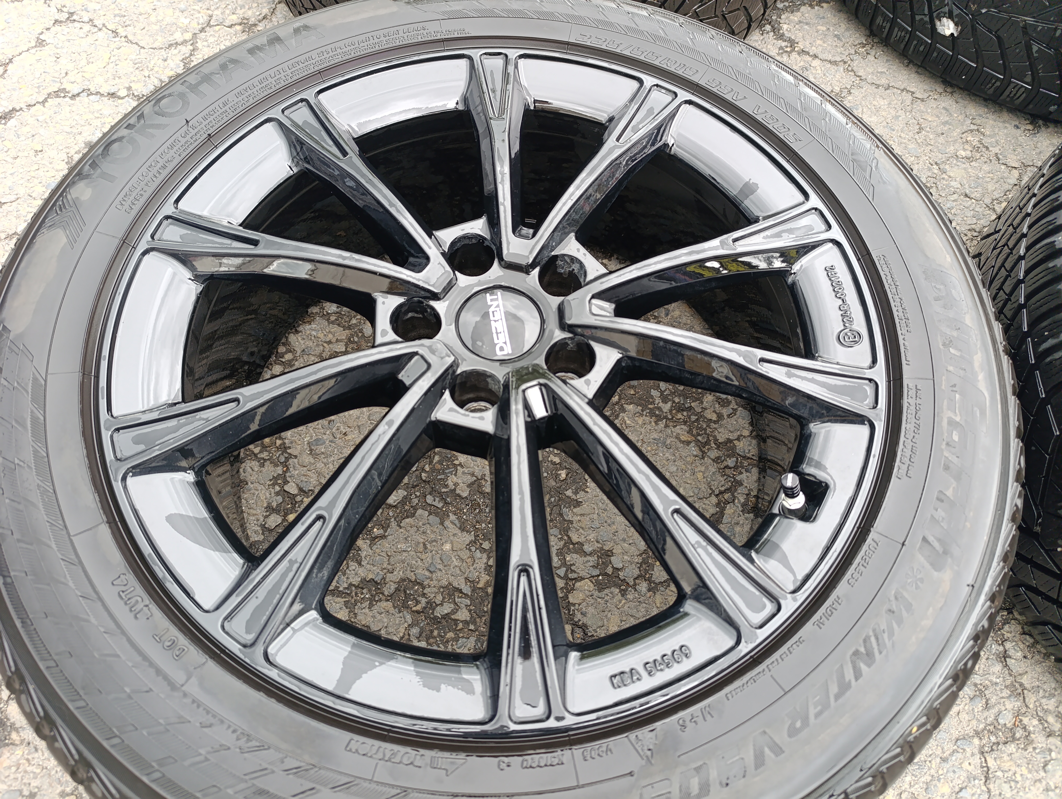 5x114,3 DEZENT AR (Nissan Xtrail) 7,5Jx19 ET40 alu disky
