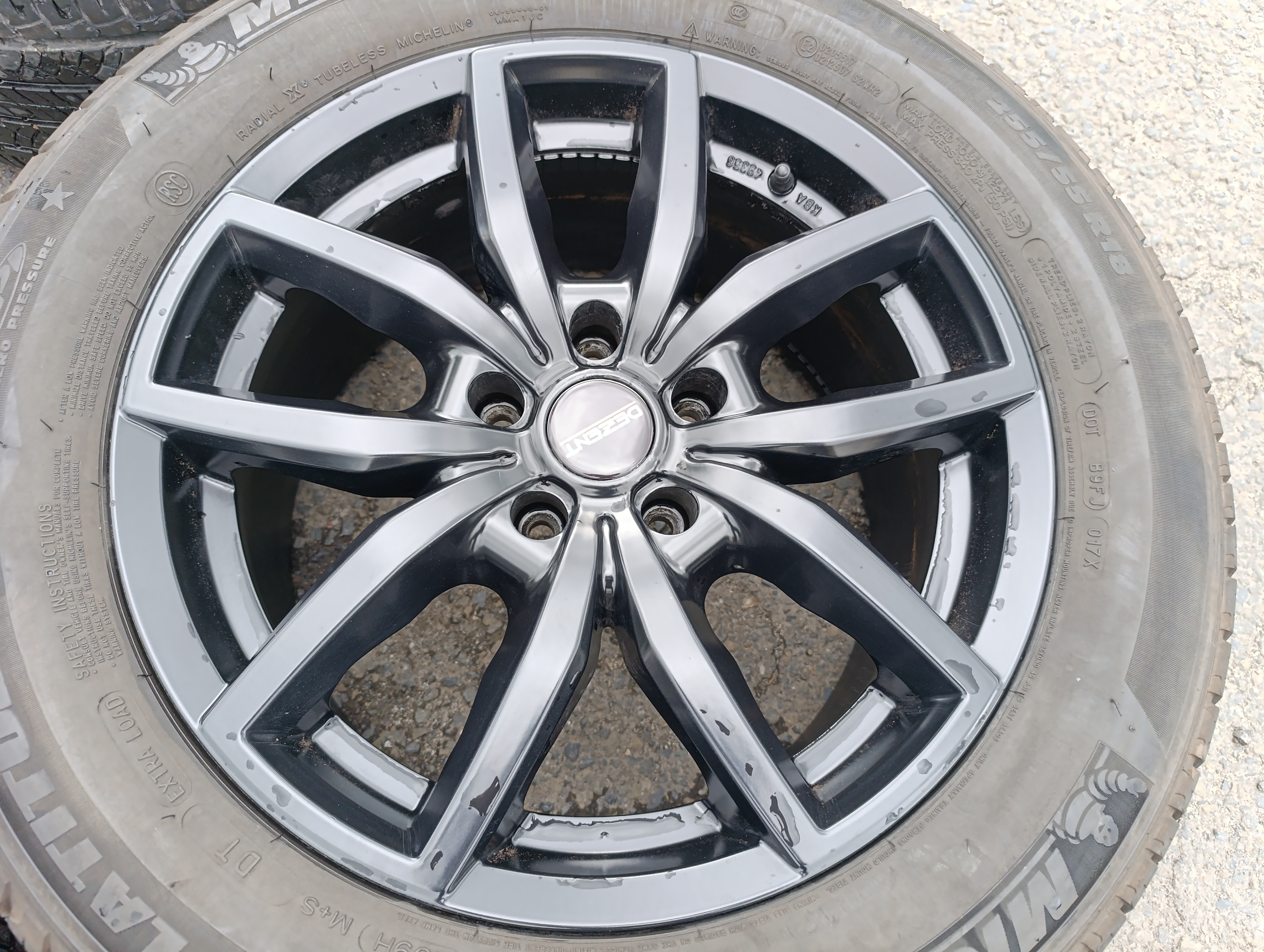 5x120 Dezent 8,5Jx18 ET46 alu disky