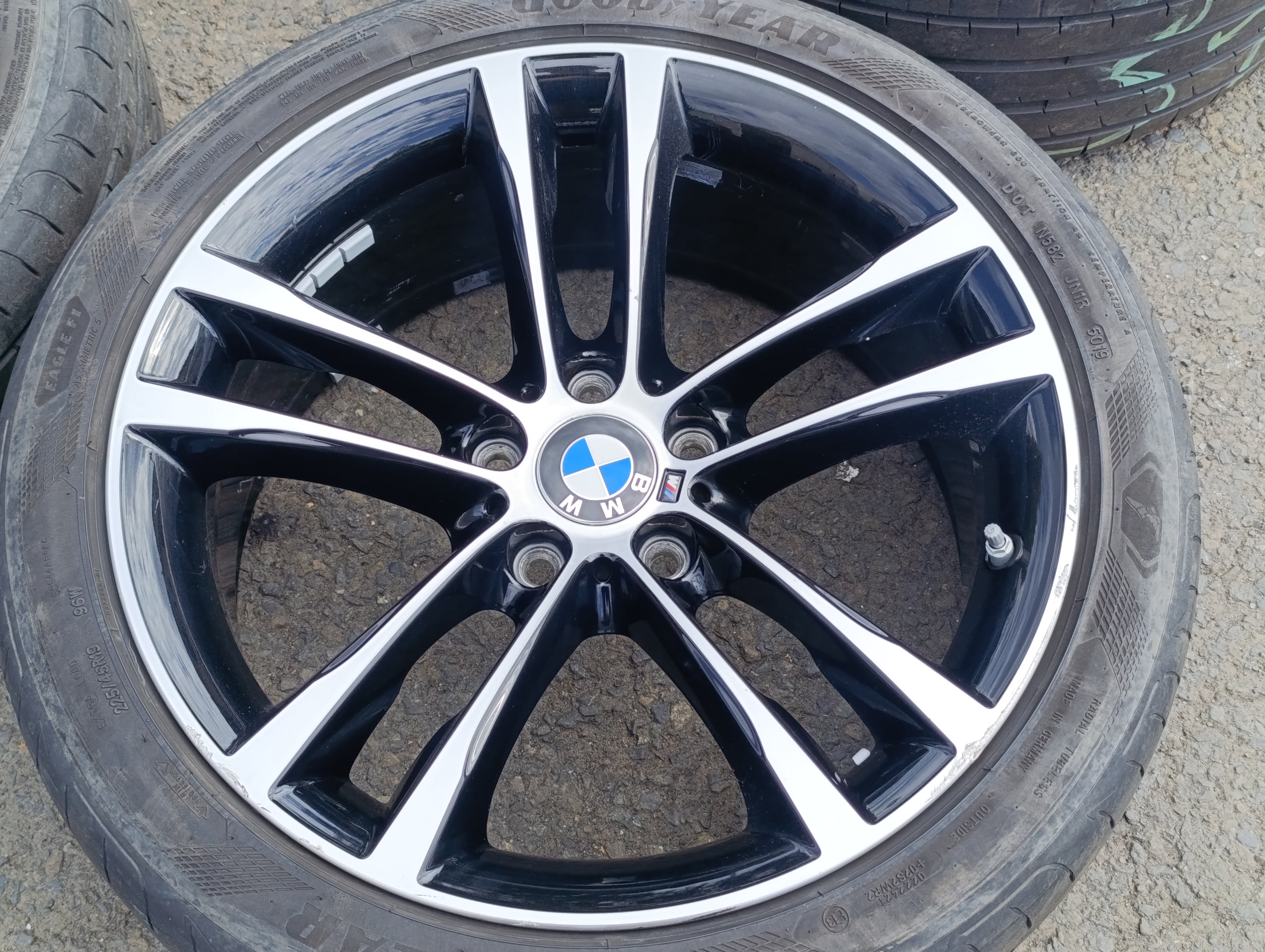 5x120 BMW F34 Mpaket 8Jx19 ET30 a 9Jx19 ET42 alu disky