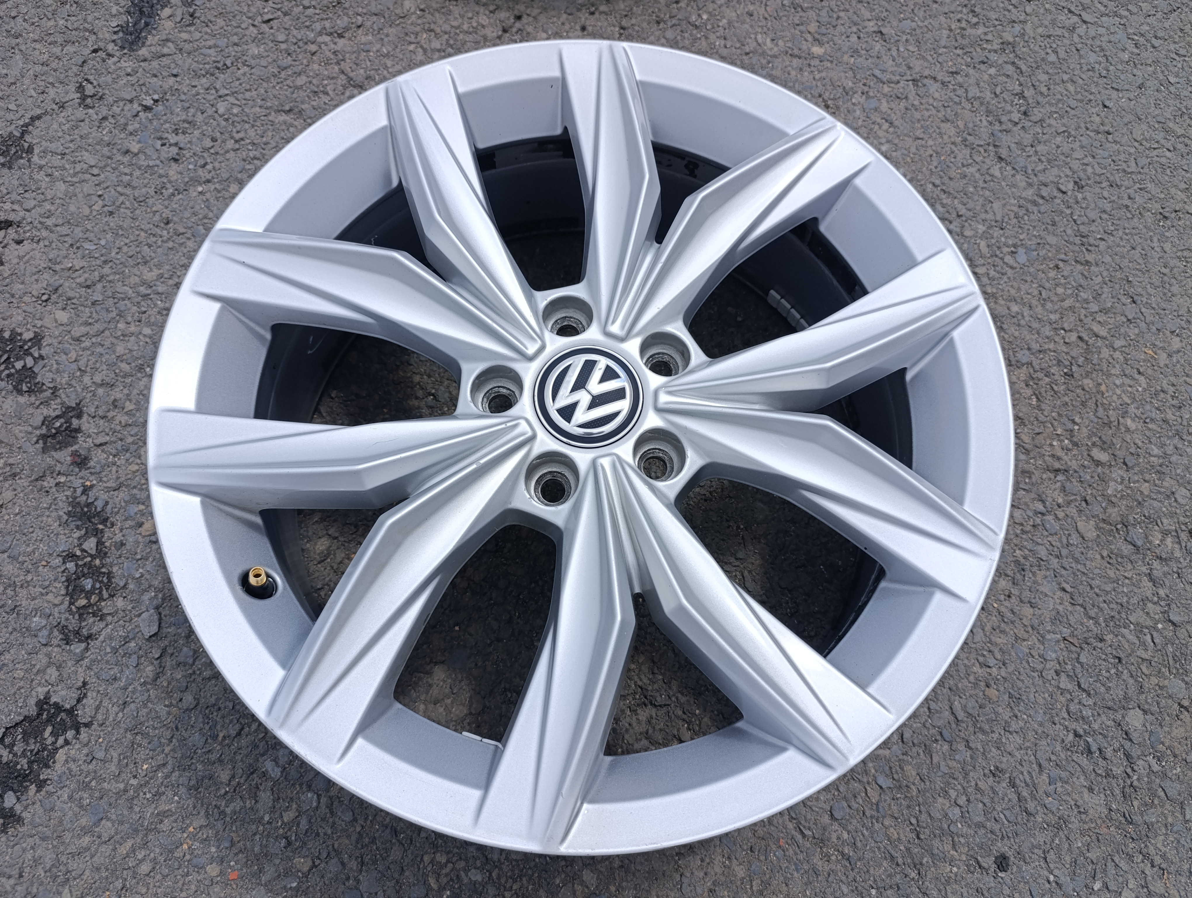 5x112 VW Tiguan 7Jx18 ET45 alu disky