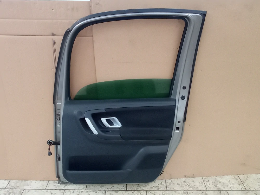 Škoda Roomster pravé zadní dveře