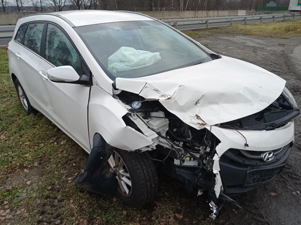 Hyundai i30 (2014) 1.6 CRDi 81kw náhradní díly