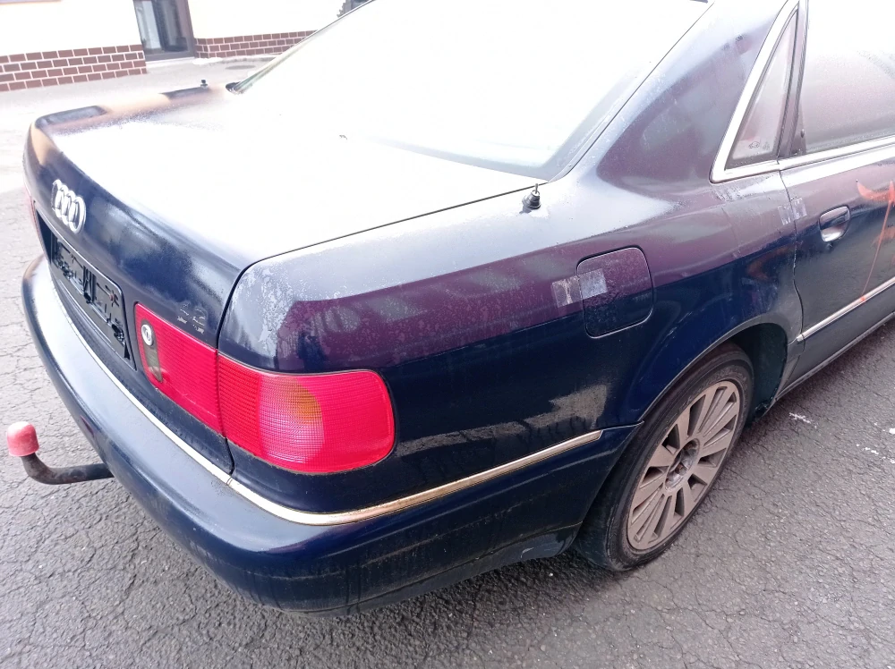 Audi A8 L quattro 4.2 i V8 náhradní díly