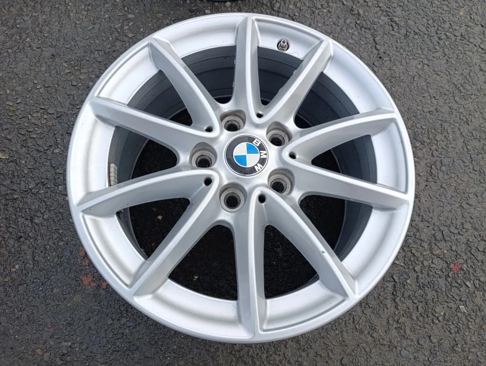 5x112 BMW 7Jx16 ET52 číslo 6855080  BMW 2 F45 F46 styling 471 alu disky