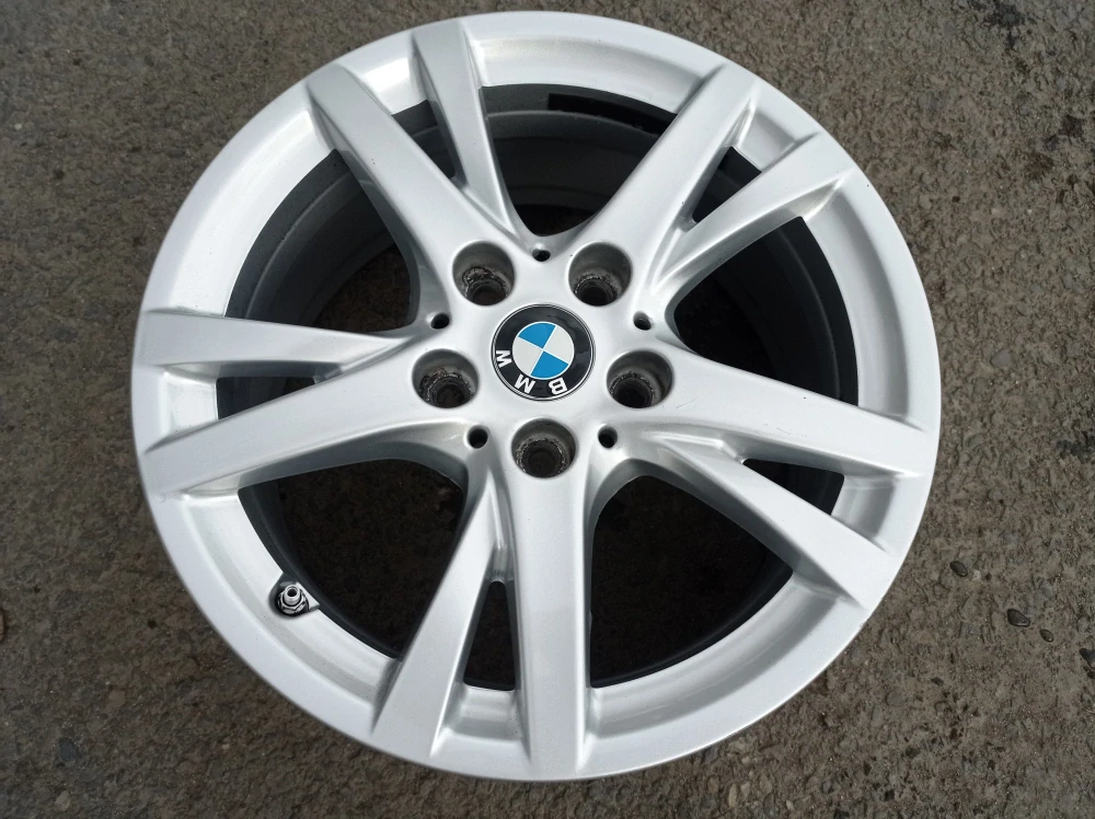 5x112 BMW 7Jx16 IS52 číslo 6855082  BMW 2 F45 F46 alu disky