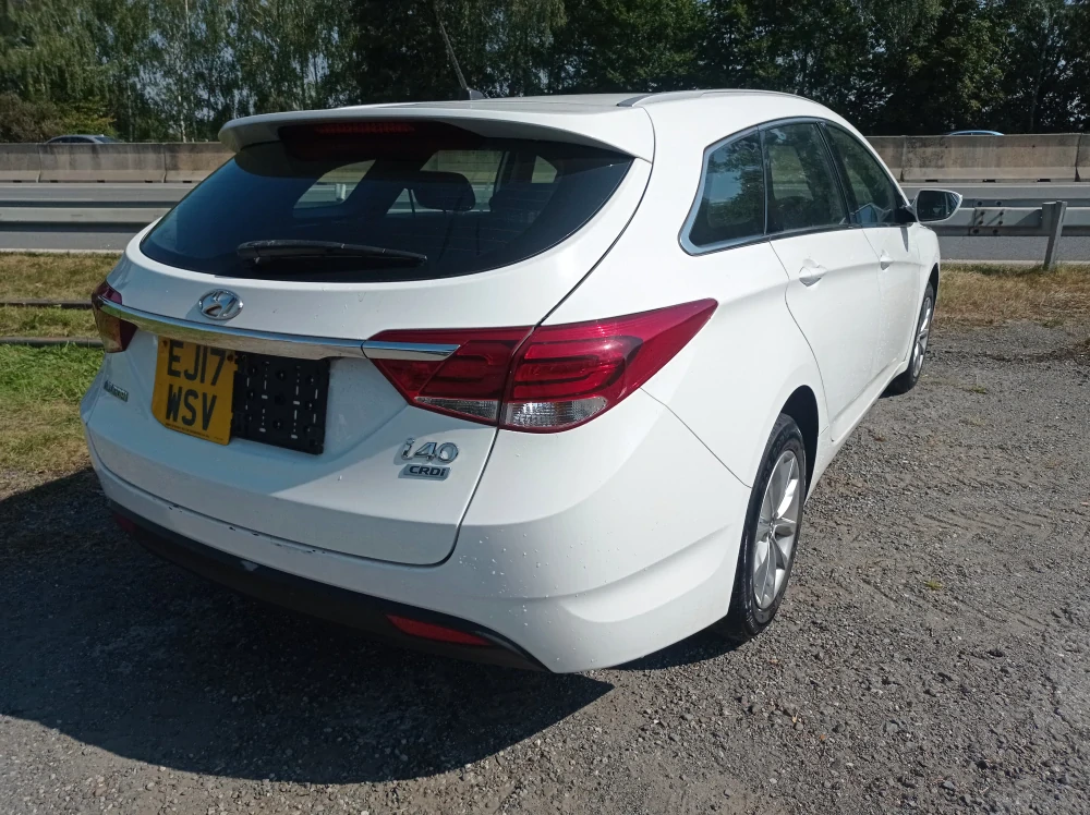 Hyundai i40 1.7 CRDi kombi rok 2017 Náhradní díly