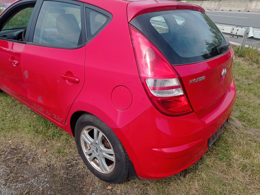 Hyundai i30 1.4 CW 80,2kw náhradní díly