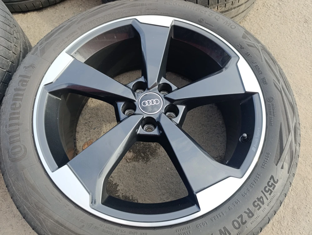 5x112 Audi Q5 SQ5  8Jx20 ET39 č.80A601025AQ alu disky