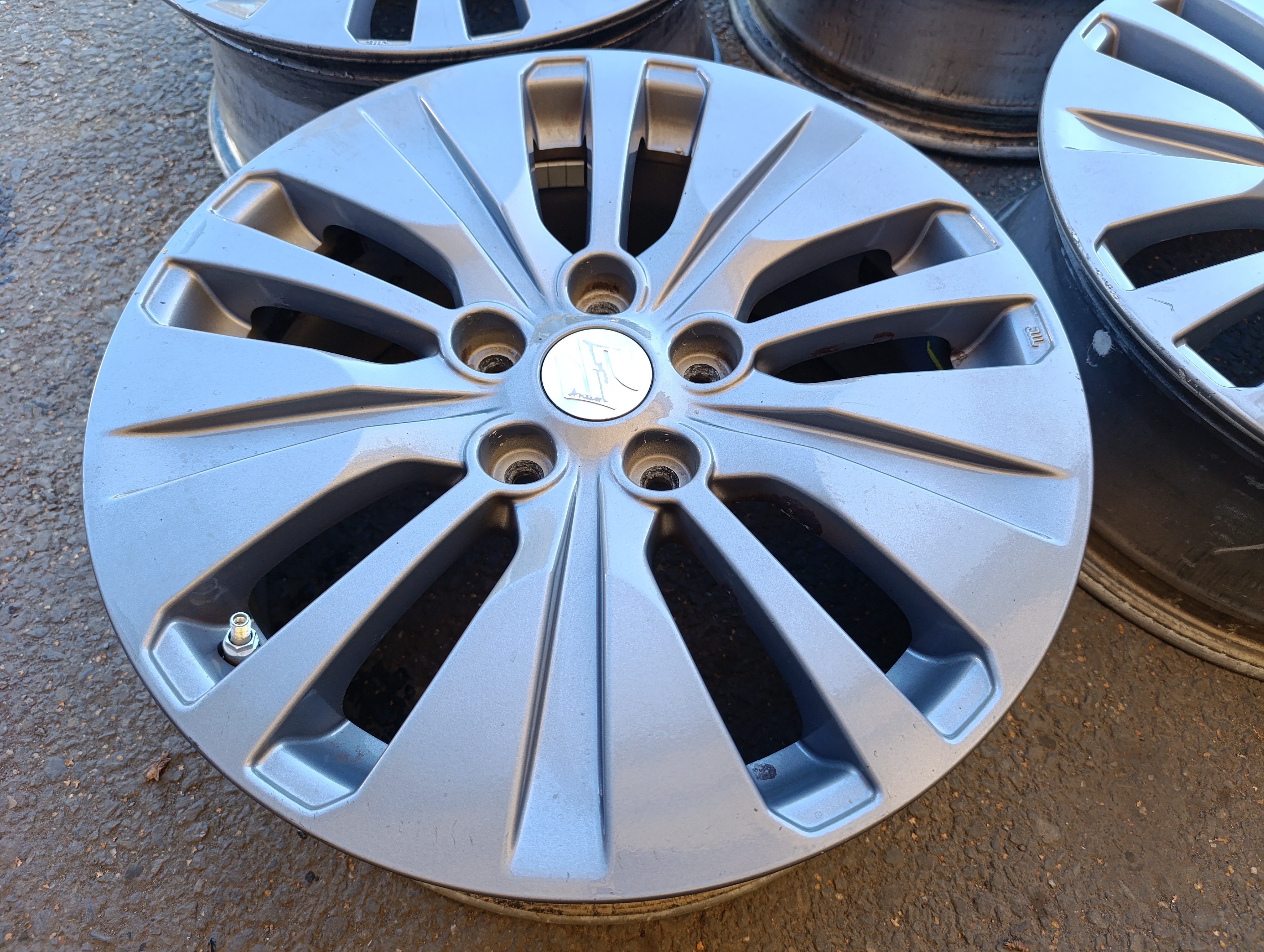 5x114,3 Suzuki SX4 S-Cross 6,5Jx17 ET50 alu disky