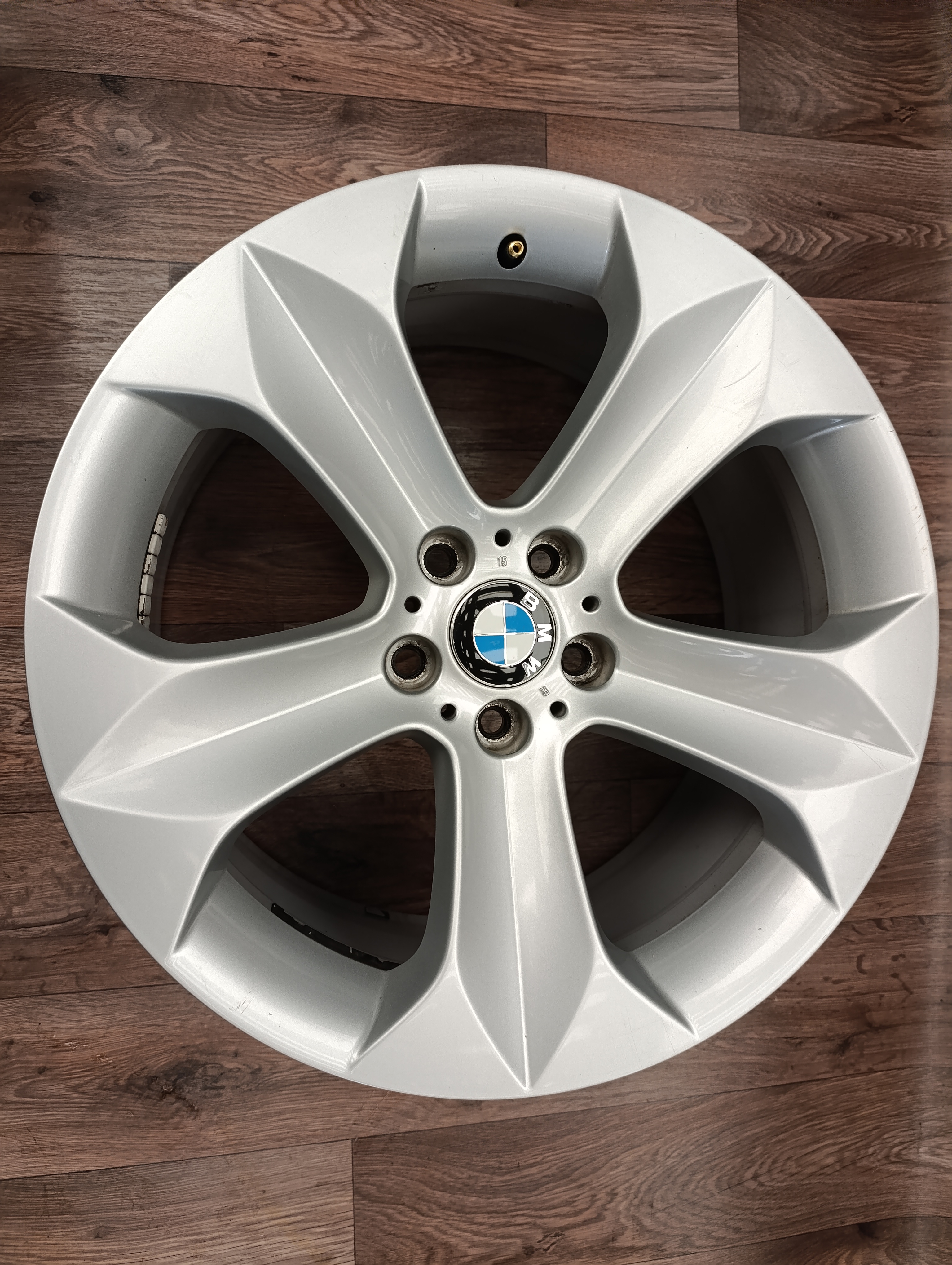 5x120 BMW X6 9Jx19 ET48 a 9Jx19 ET18 alu disky