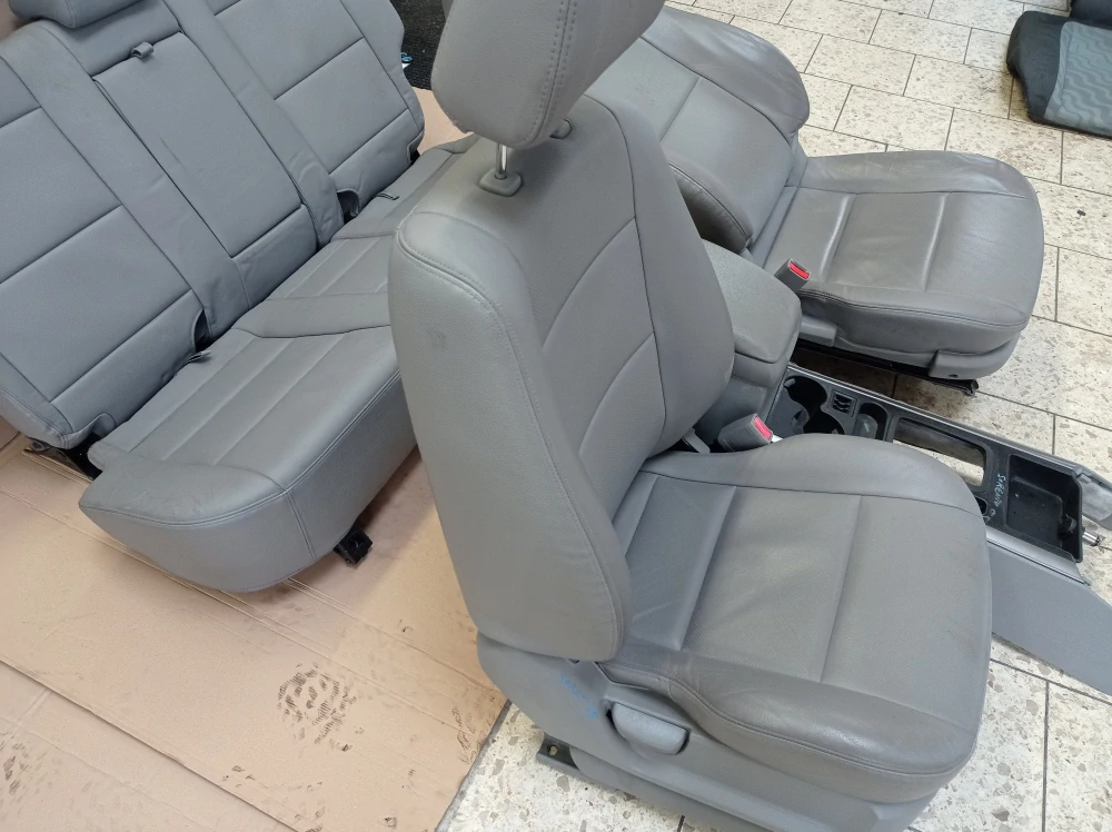 Kia Sorento sedadla kůže 