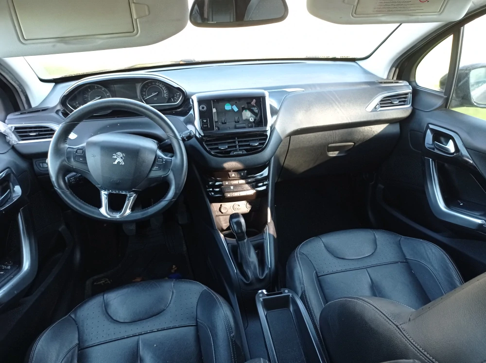 Peugeot 208 1.6HDi 16V 92 náhradní díly