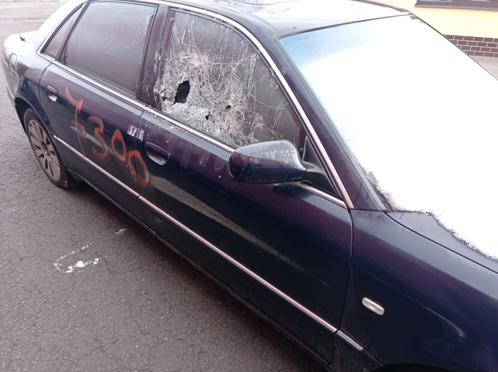 Audi A8 L quattro 4.2 i V8 náhradní díly