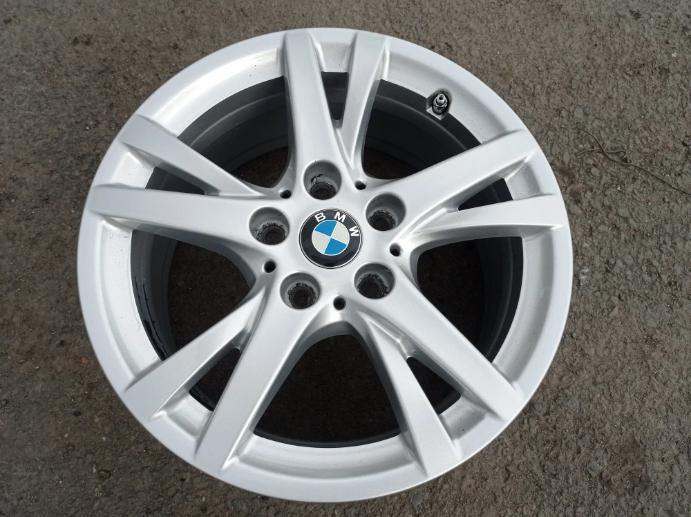 5x112 BMW 7Jx16 IS52 číslo 6855082  BMW 2 F45 F46 alu disky