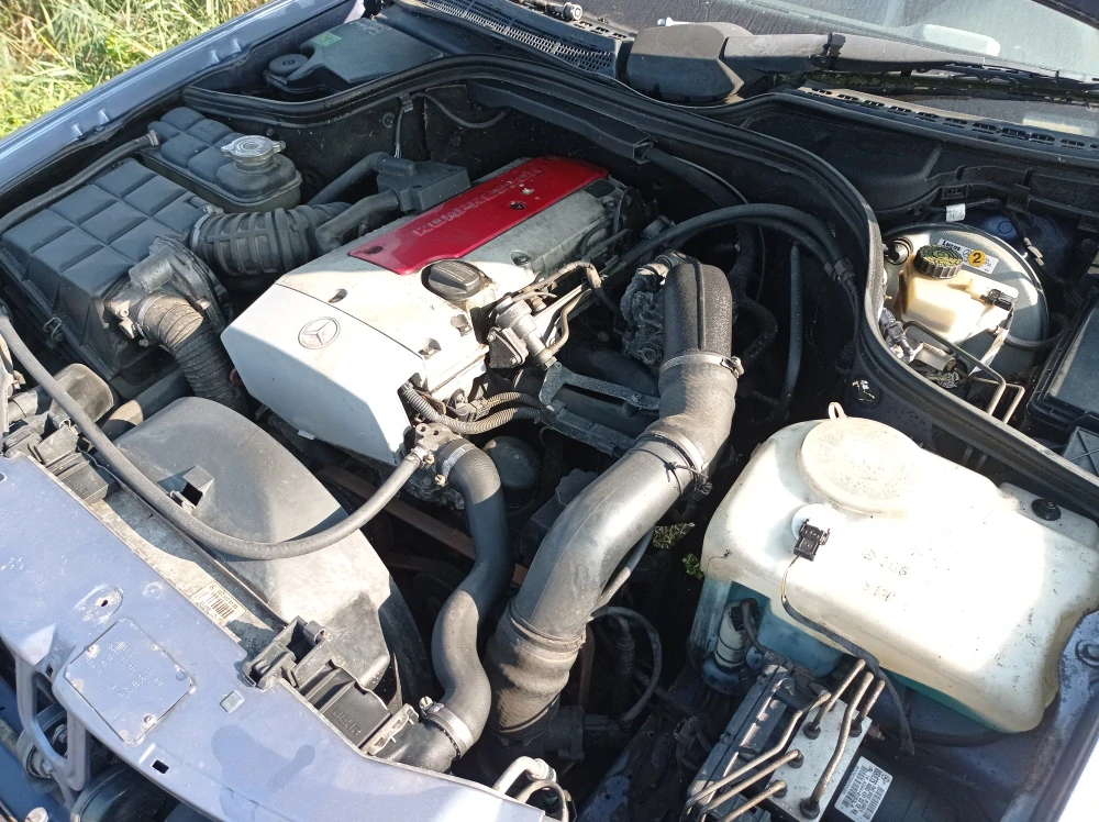 Mercedes CLK230 kupé kompressor W208 142kw