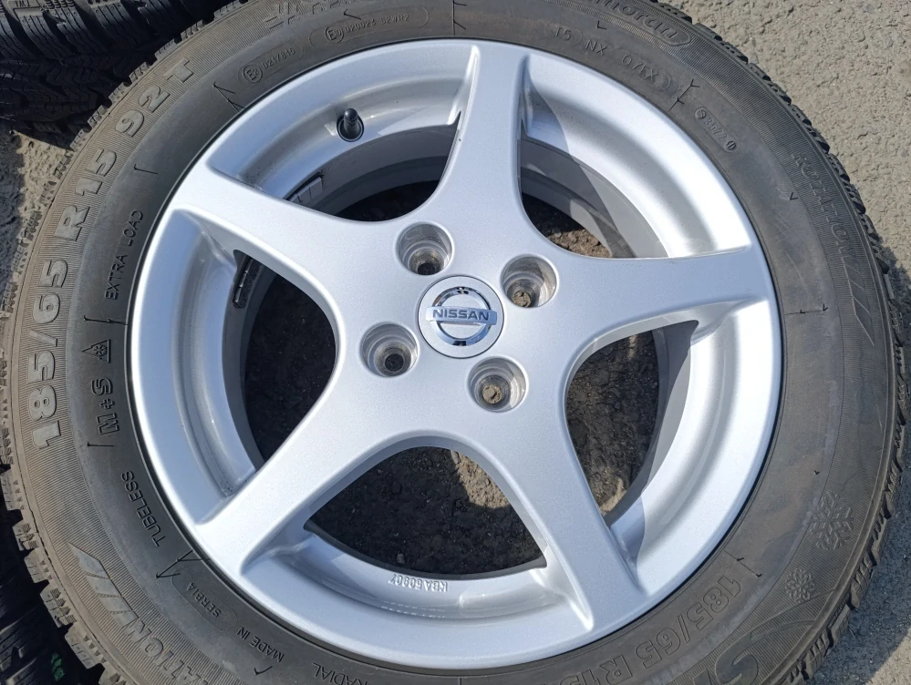 4x100 Nissan 6Jx15 ET40 číslo dílu KE409-5F000 alu disky
