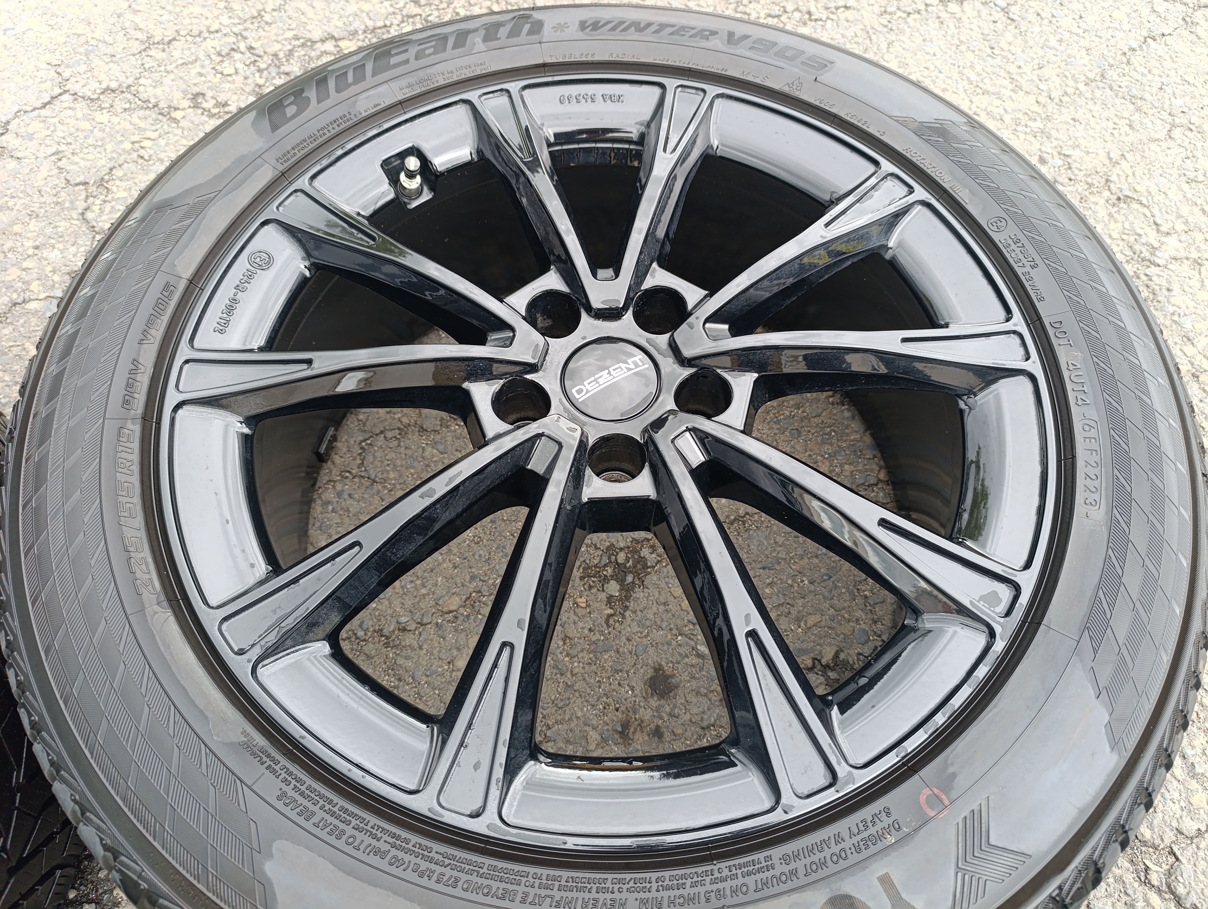 5x114,3 DEZENT AR (Nissan Xtrail) 7,5Jx19 ET40 alu disky