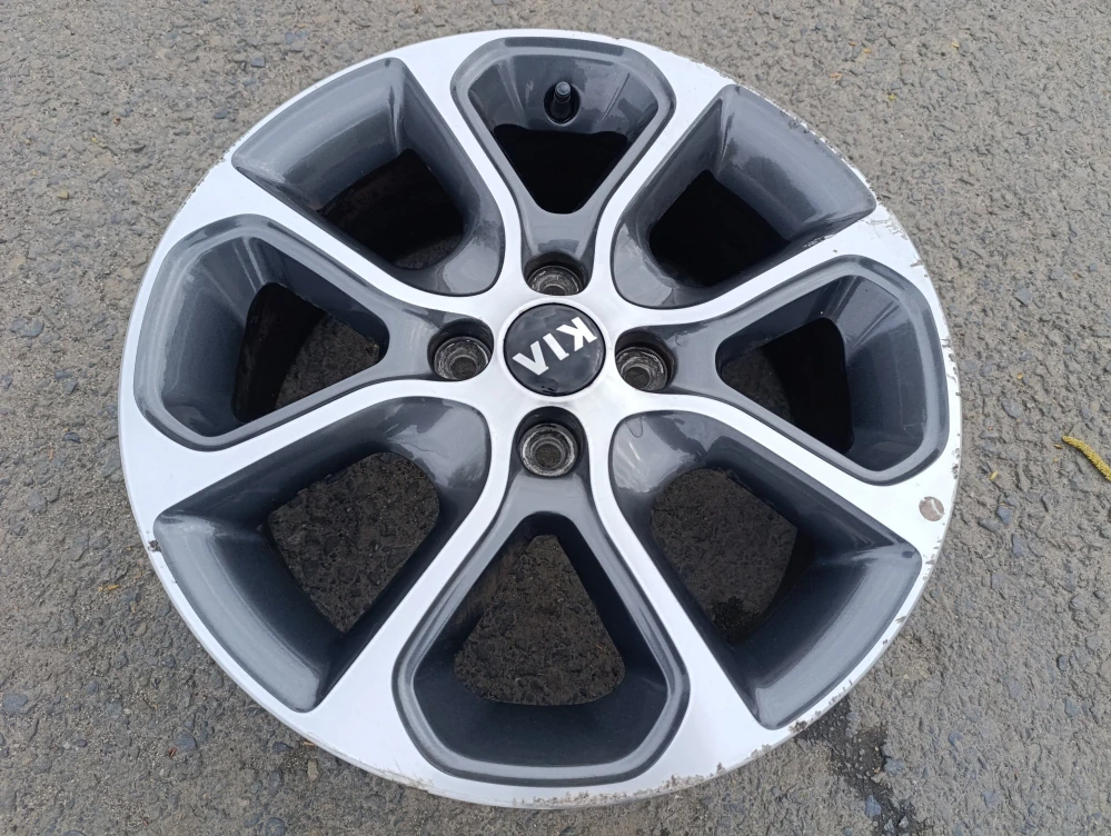 4x100 Kia Picanto 6,5Jx16 ET51 č.52910-G6400 alu disky