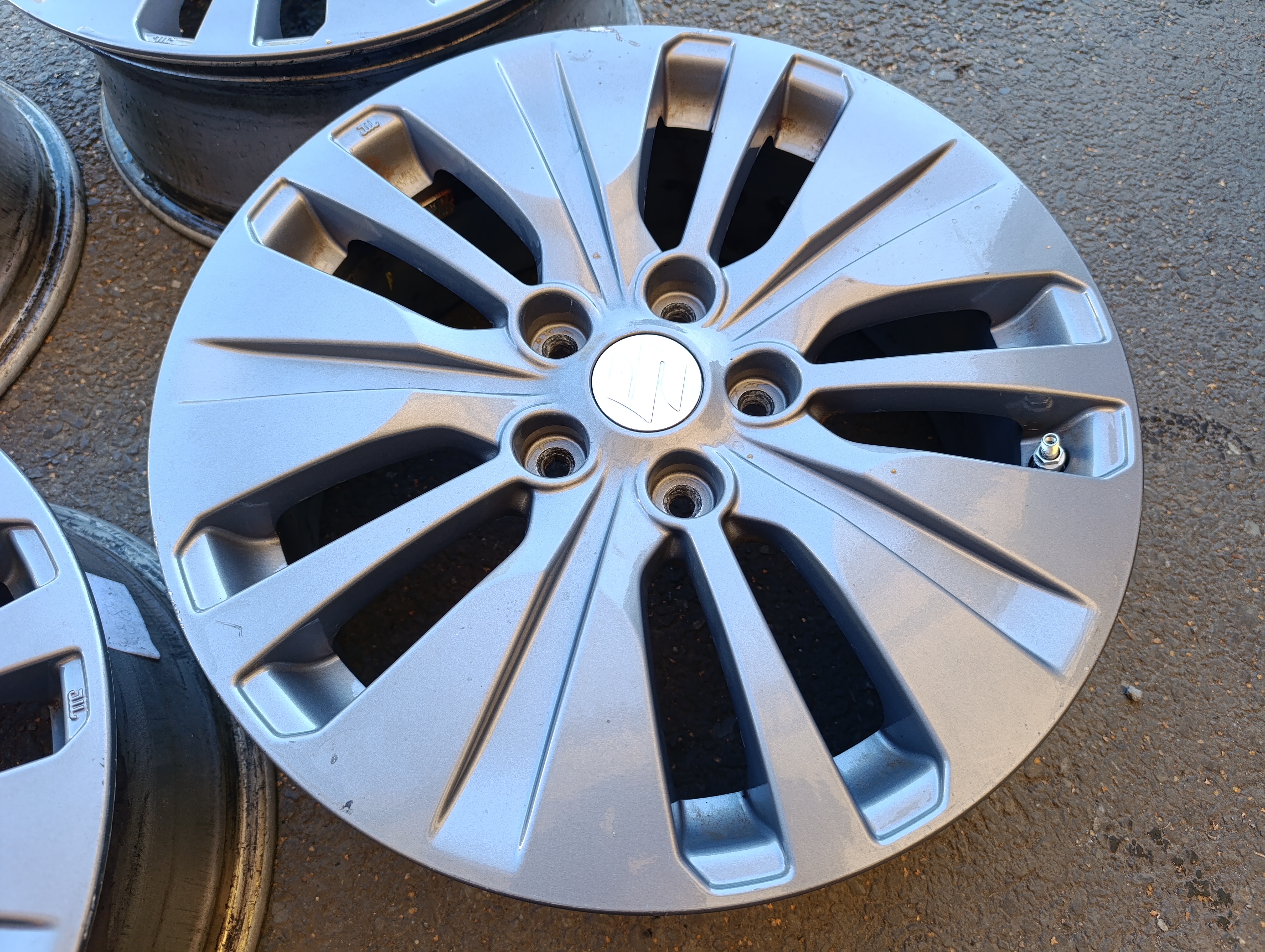 5x114,3 Suzuki SX4 S-Cross 6,5Jx17 ET50 alu disky