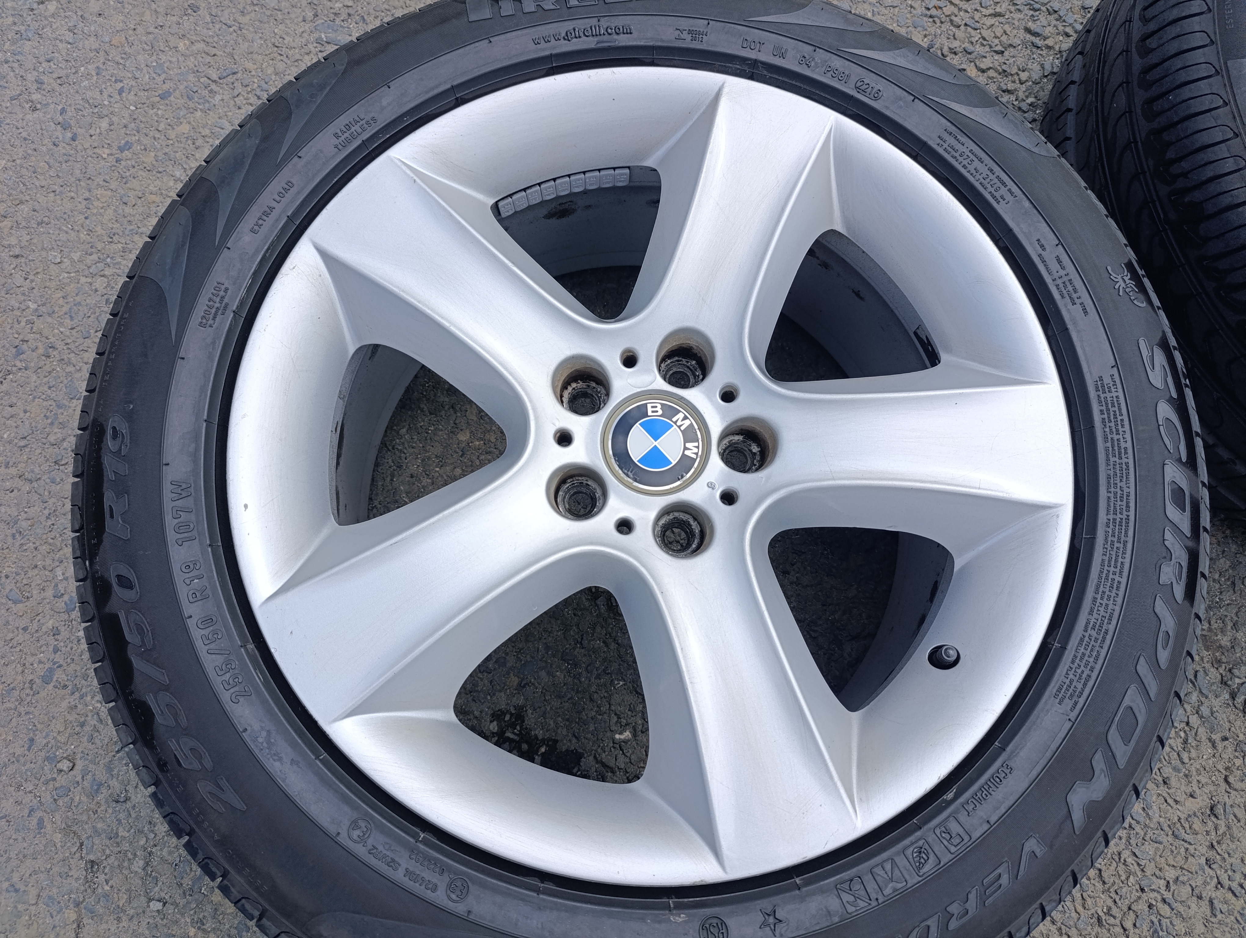 5x120 BMW X5 9Jx19 ET48 č.6772245 alu disky