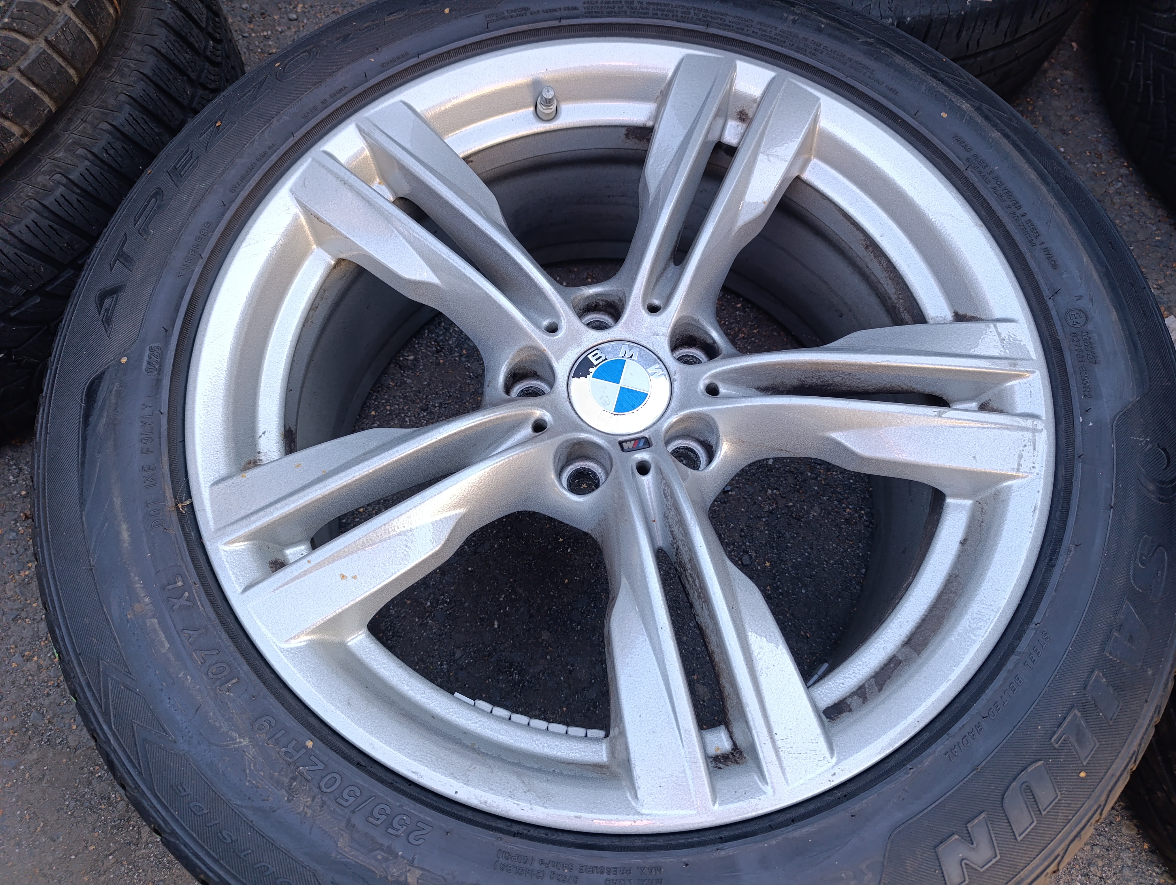 5x120 BMW X5 M-Paket 9Jx19 ET37 a 10Jx19 ET21