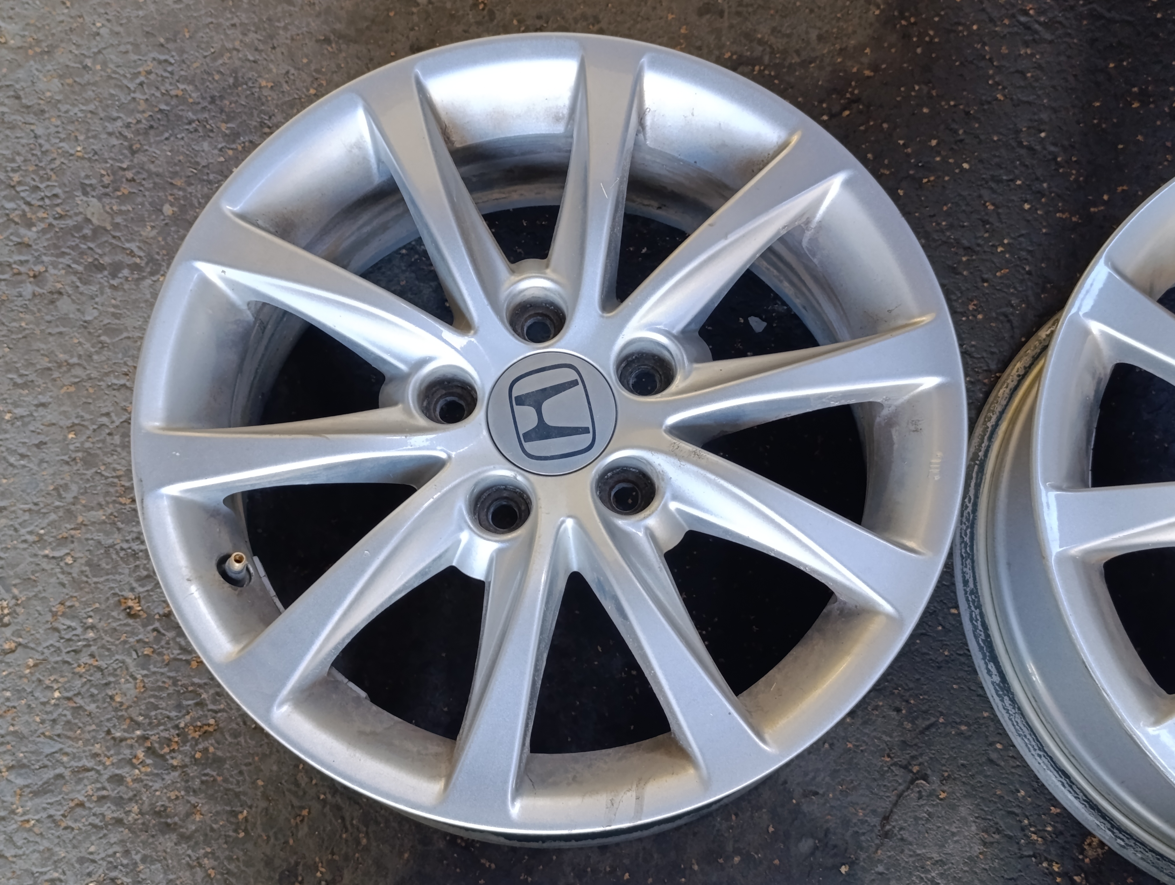 5x114,3 Honda 6,5Jx16 ET45 alu disky