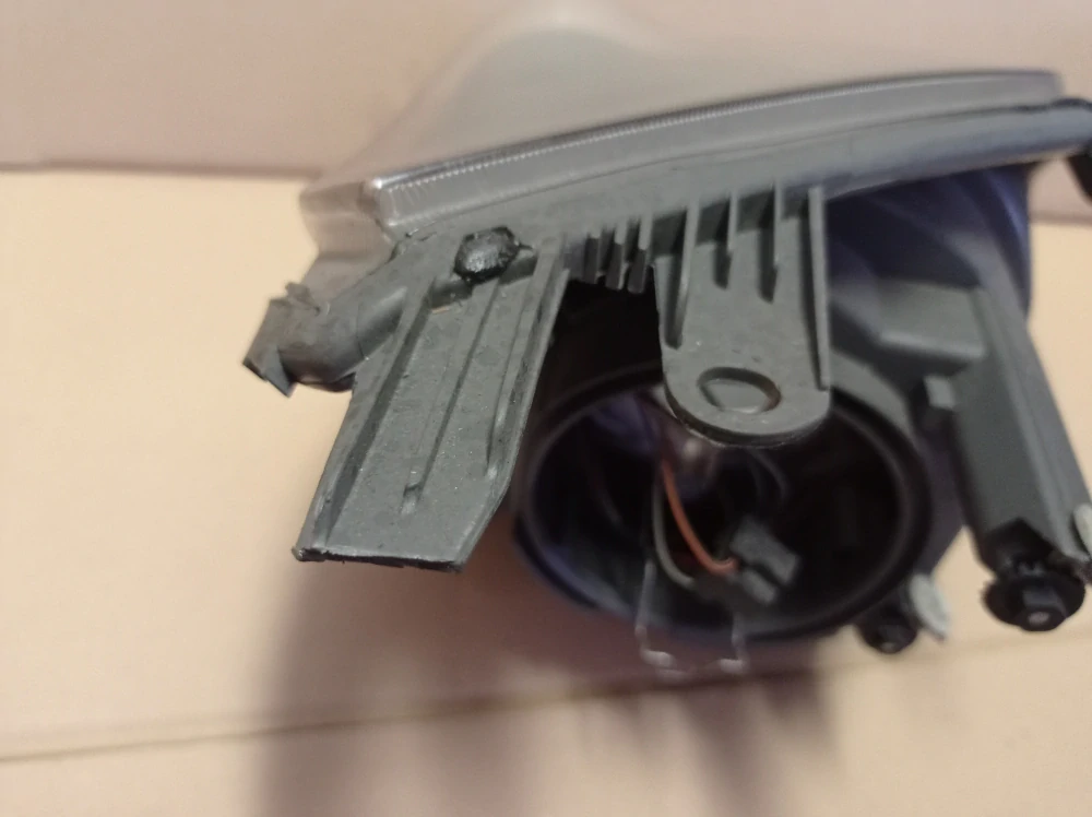 6S61-13W030-AE Ford Fiesta 2002-2008 světlo